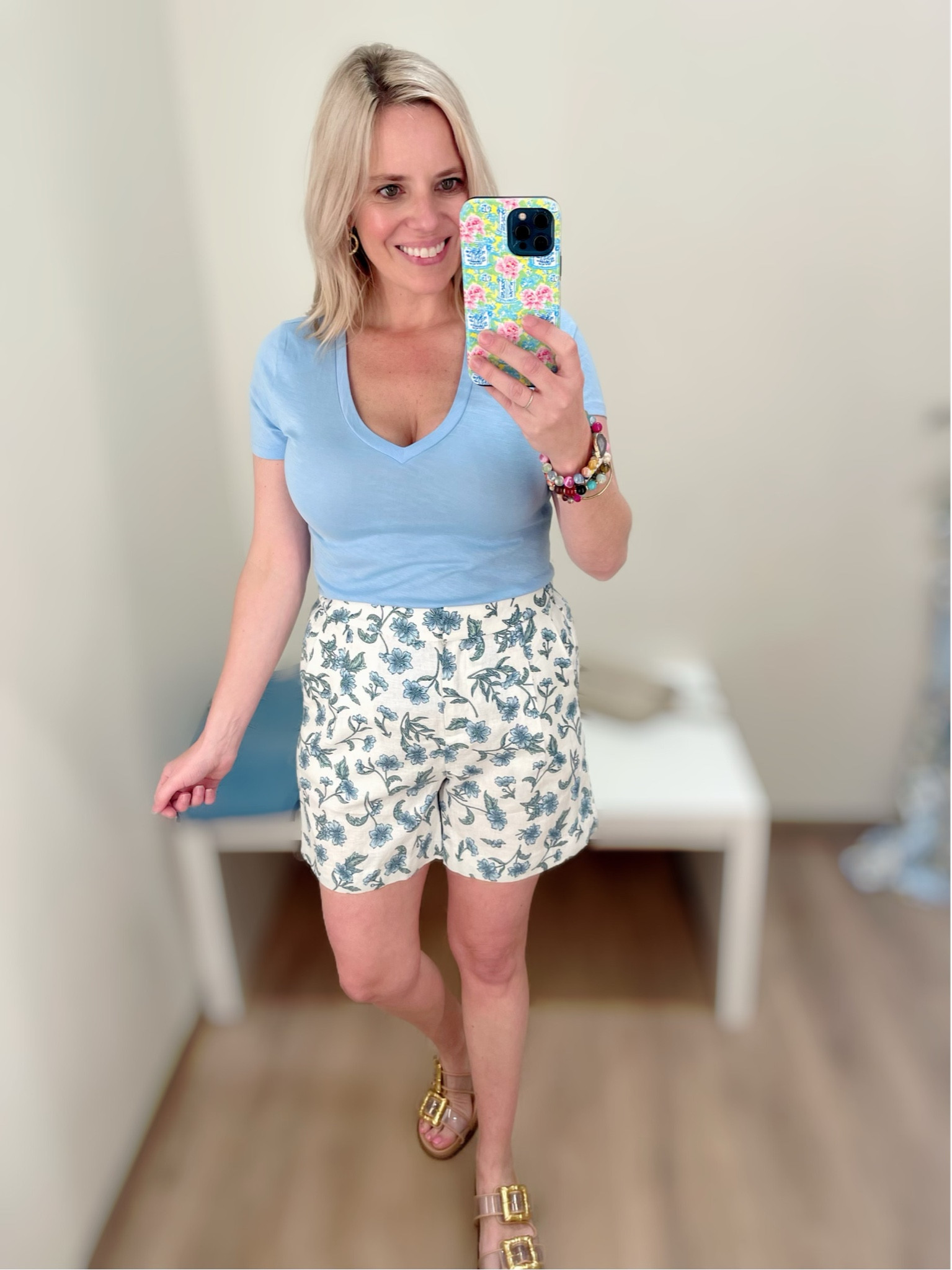 Linen blend pleated shorts, t-shirt, flat sandals 

#LTKOver40 #LTKFindsUnder50 #LTKFindsUnder100