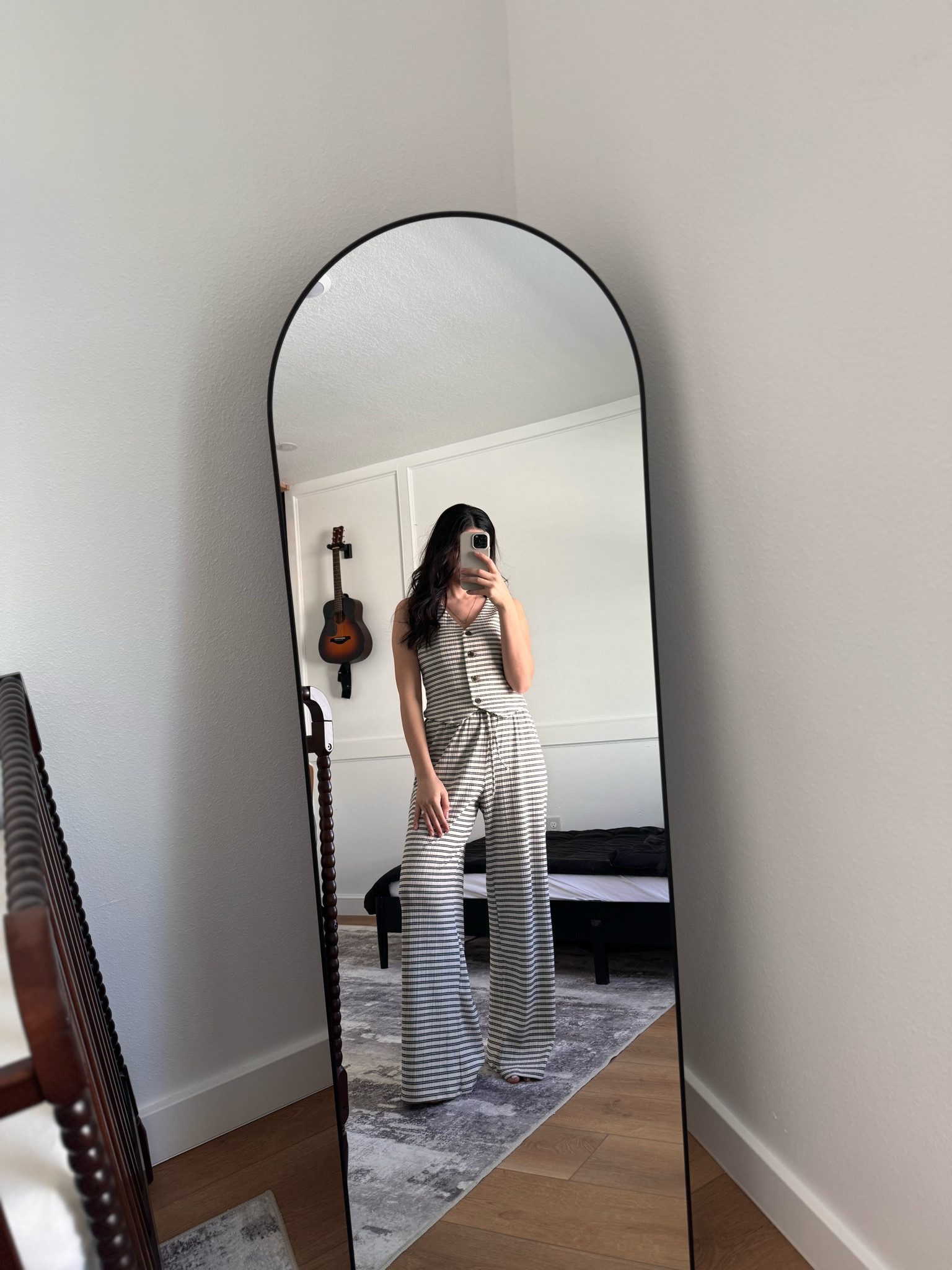 Love this lounge set from H&M! It’s so cute and comfy! #hmfinds #loungeset #clothesforhome

#LTKSpringSale #LTKFindsUnder50 #LTKFamily