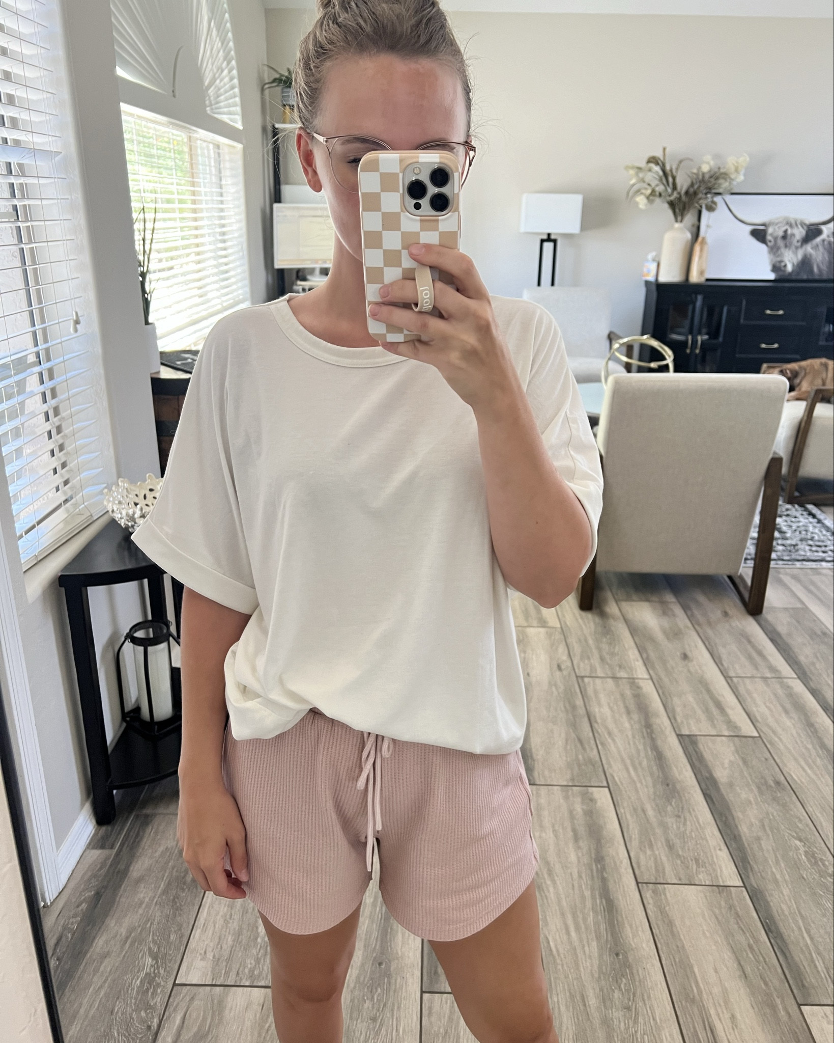 Amazon oversized tshirt - perfect for leggings or tucked into your favorite jeans, sweatpants, shorts, whatever. 

Super soft and love the cuffed sleeve detail! Wearing S

#LTKFindsUnder50 #LTKStyleTip #LTKSaleAlert