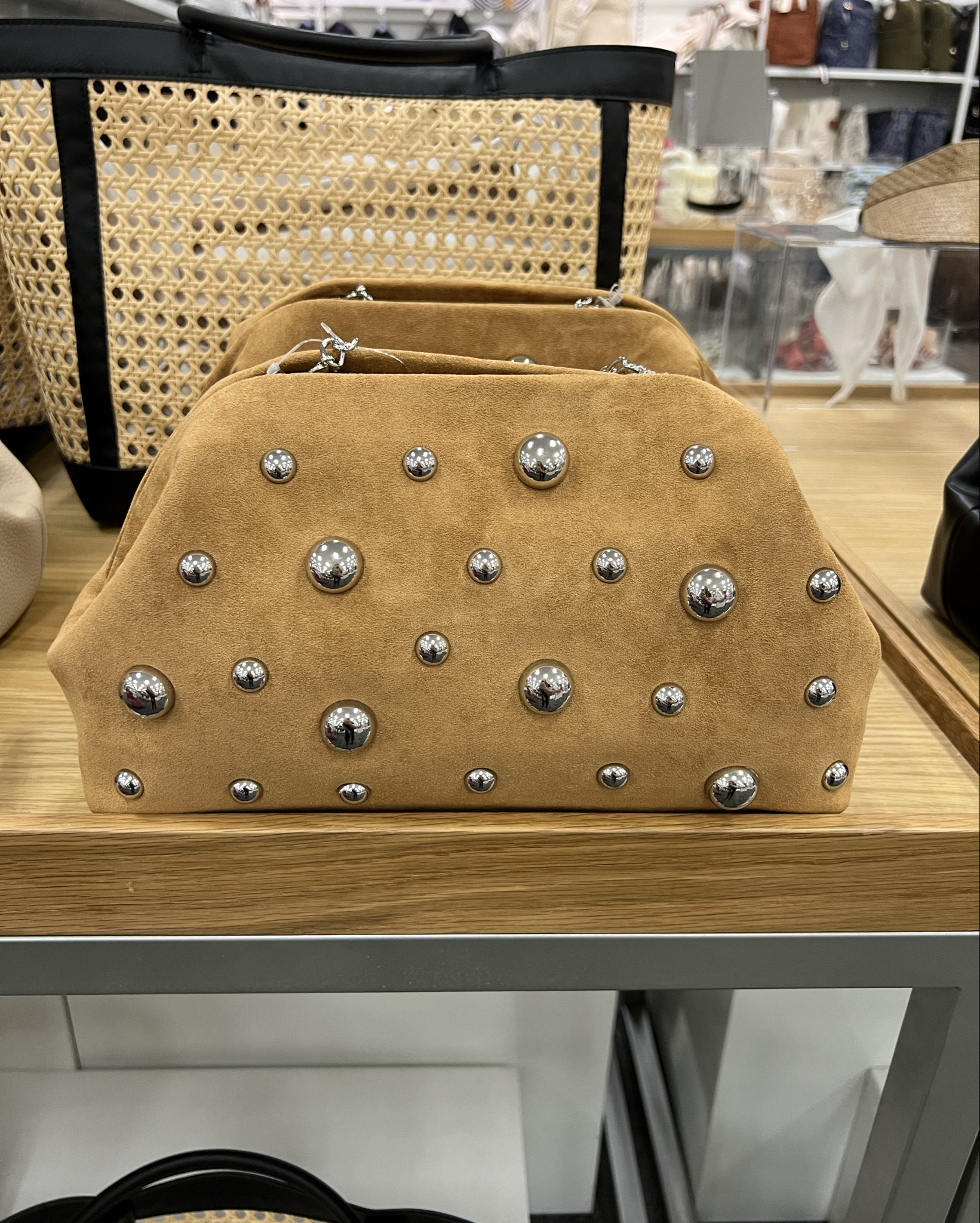 👜✨ Target did it again with these fall bags! From classic black & rich red to quilted textures, leopard pops, edgy studs, playful chains, and soft suede… there’s a vibe for every fall outfit 🍂 Which one are you grabbing first? 👀 #targethandbag #fallseasonhandbags #fallbags #targetstyle #purse 

#LTKItBag #LTKFindsUnder100