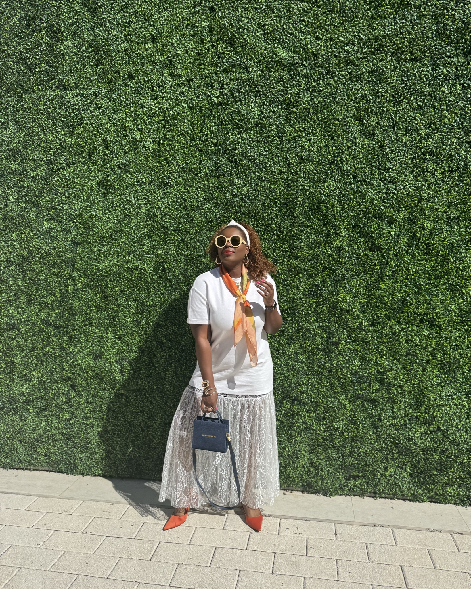 Bright, bold and booked for brunch🌸🥂

Skirt: @Amazon
Shoes & t-shirt dress: @Zara
Bag: @BrandonBlackwood
Sunnies: @Gucci
Scarf: @FeNoel x @Target

#LTKMidsize #LTKShoeCrush #LTKStyleTip