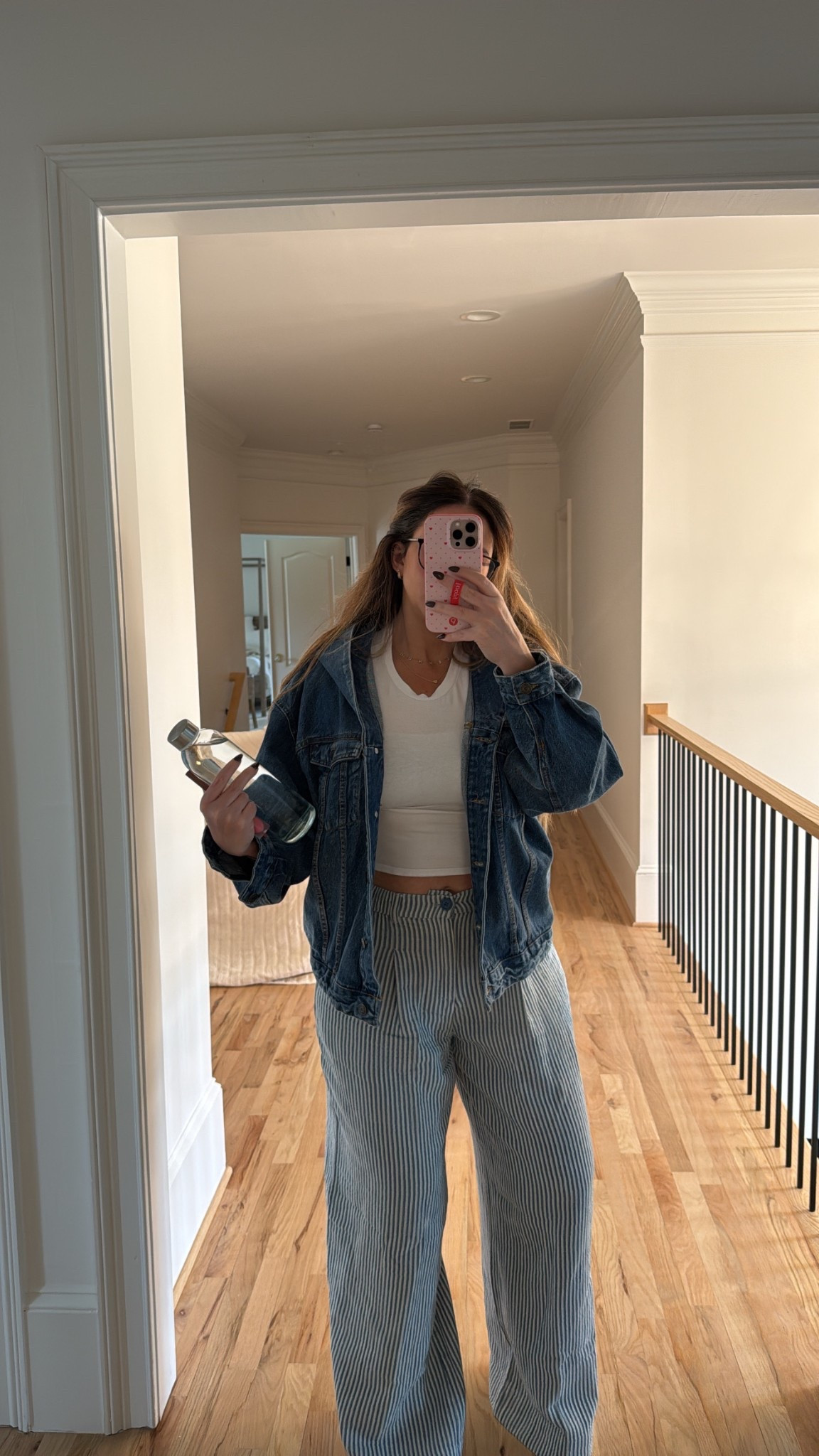 Abercrombie basic tee - small 
Denim hooded jacket - large 
Striped trousers - L 

#LTKSeasonal #LTKSpringSale #LTKStyleTip