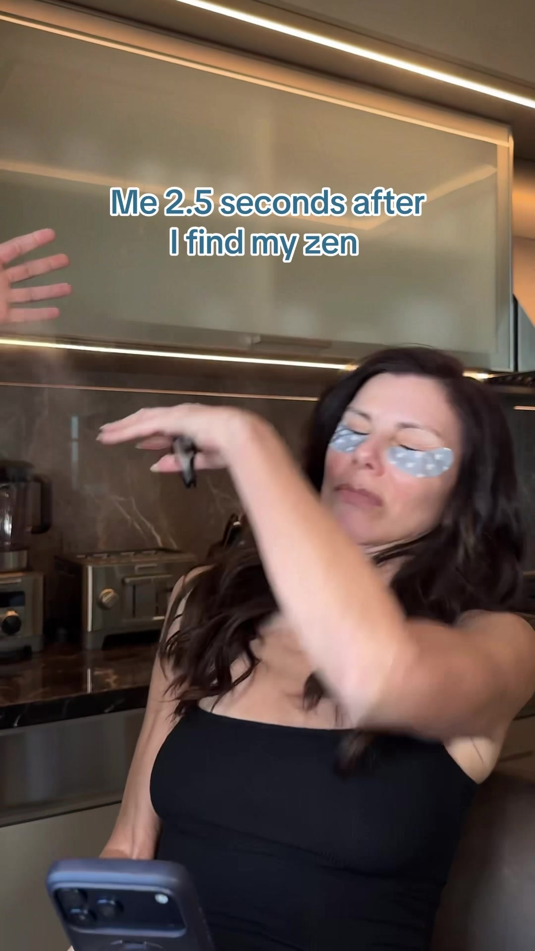 Zen has officially left the chat … will try again tomorrow ( Big Sigh ) 🙄🤷🏻‍♀️🤣

#comedy #funny #heatherdubrow #kimkardashianaudio

#LTKdayinmylife #LTKBeauty #LTKgrwm