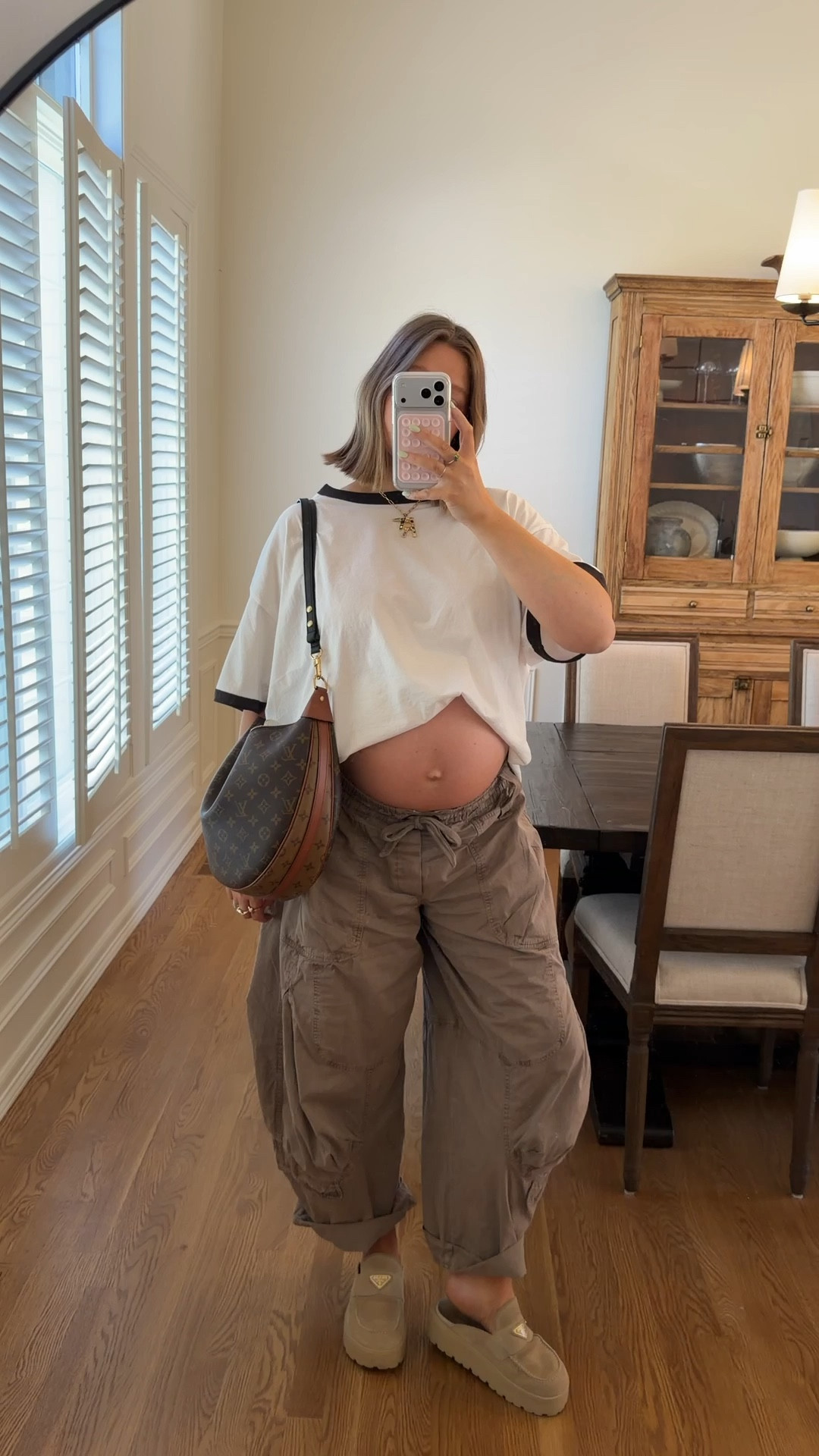 Tshirt one size it fits like an L/XL loveee it and free people pants size medium they’re so perfect for pregnancy because of the stretchy waist and drawstring!! Necklace code BRE20

#bumpstyle #pregnancy #freepeople #bresheppard

#LTKmomlife #LTKBump