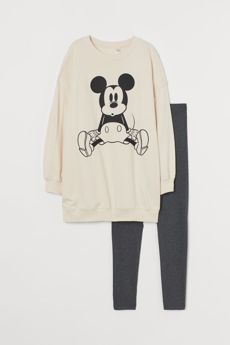 Pajamas with a long, lightweight sweatshirt and jersey leggings. Sweatshirt with dropped shoulder... | H&M (US)