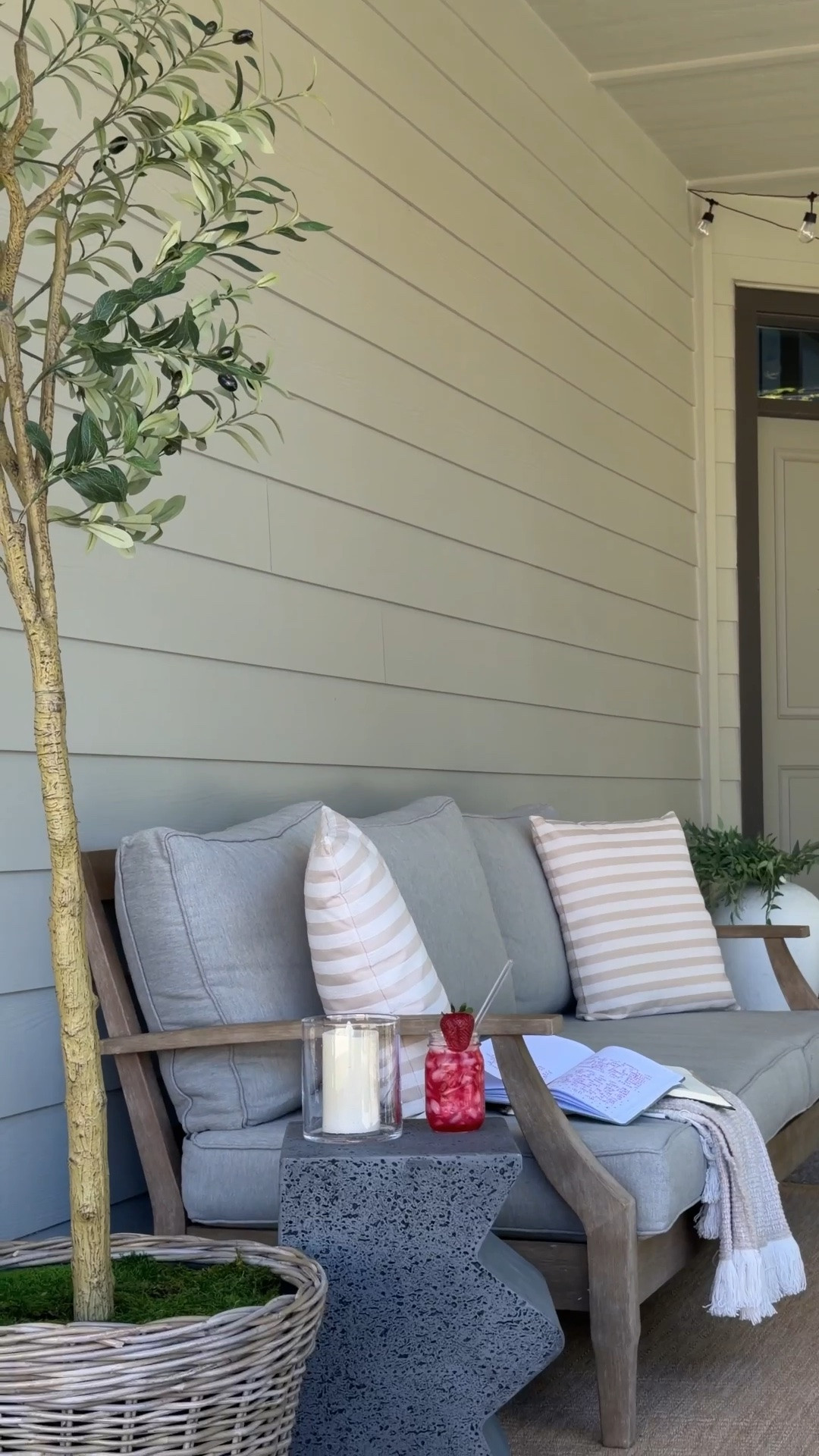My dream front porch thanks to @wayfair 🍓 #wishyouwerehere #outdoor #wayfair #ad #wayfairpartner