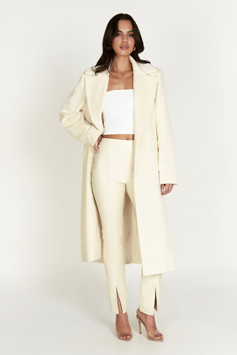 Shay Oversized Coat With Shoulder Pads - Bone | MESHKI US