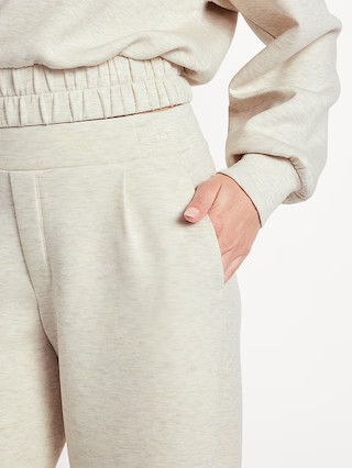 High-Waisted Bounce Fleece Barrel Sweatpants | Old Navy (US)