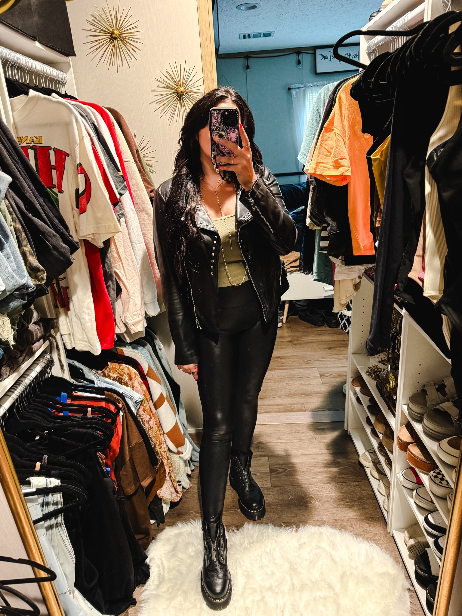 Nordstrom Anniversary Sale is live! And if you buy one thing from this whole sale let it be these Spanx faux leather leggings 

Nordstrom
Fall outfit 
Winter outfit 
Leather jacket 
Boots 

#LTKSummerSales #LTKxNSale #LTKMidsize