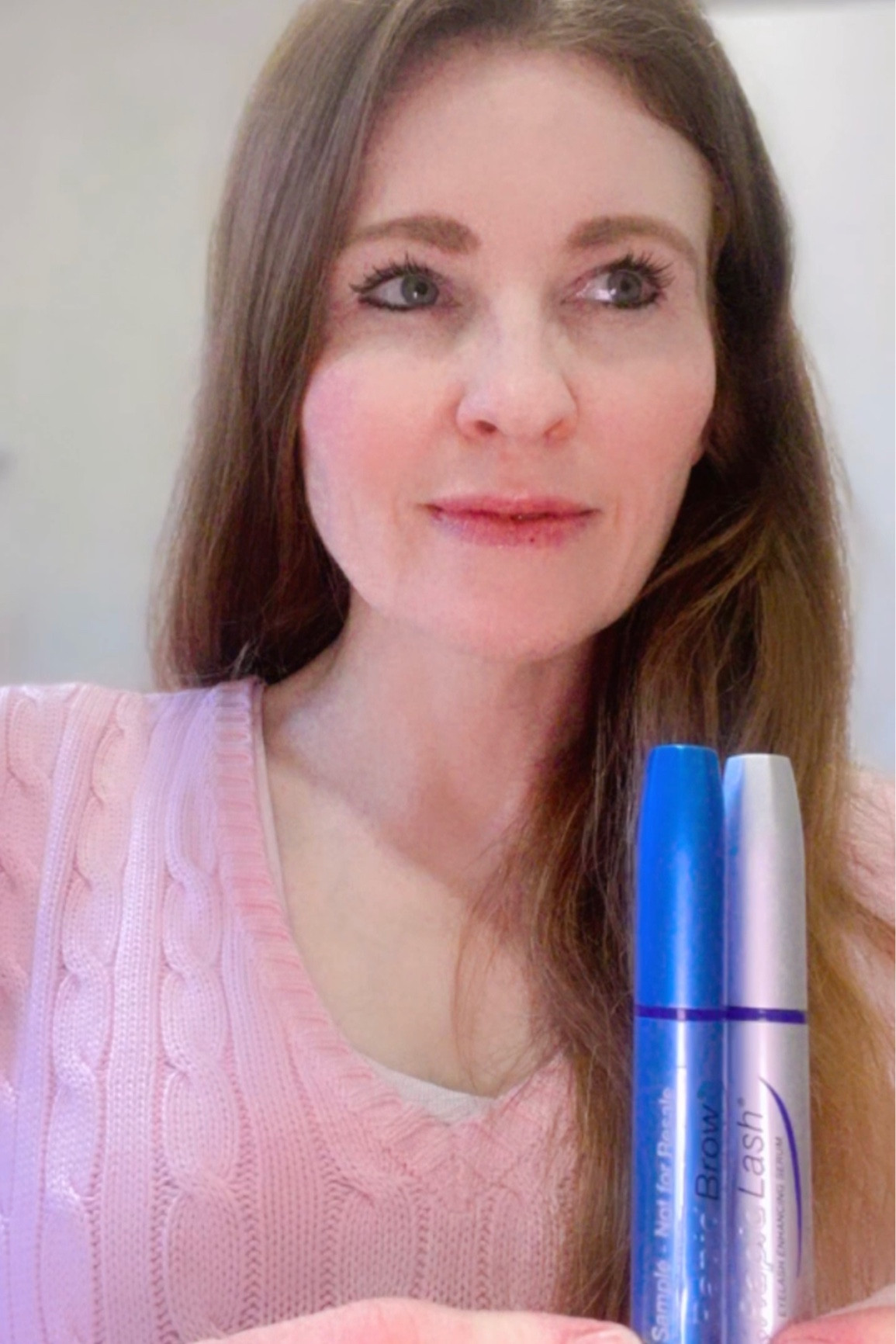 These two products have drastically changed my eyebrows and eyelashes ! I have been using them for 2 months and my eyebrows are so much fuller and lashes so long ! Being a redhead means that my brows are really light and can be sparse in areas so now with a little makeup it gives my face so much more definition! Absolutely amazed at the results !!!!! 🤩
#beauty #rapdbrow #rapdlash 

#LTKbeauty #LTKU #LTKunder50