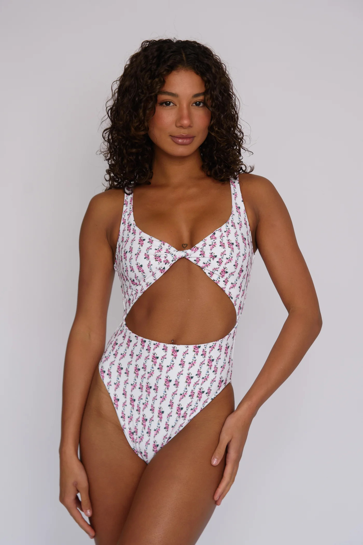 Chloe - Oxford | Skatie LLC