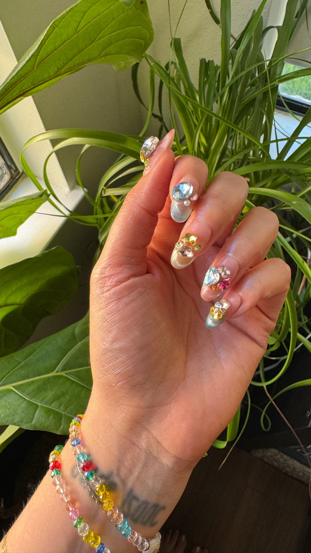 Would you believe me if I said these were press on nails? Under $6? ✨

#nails #pressonnails #manicure

#LTKSeasonal #LTKBeauty #LTKFallSale