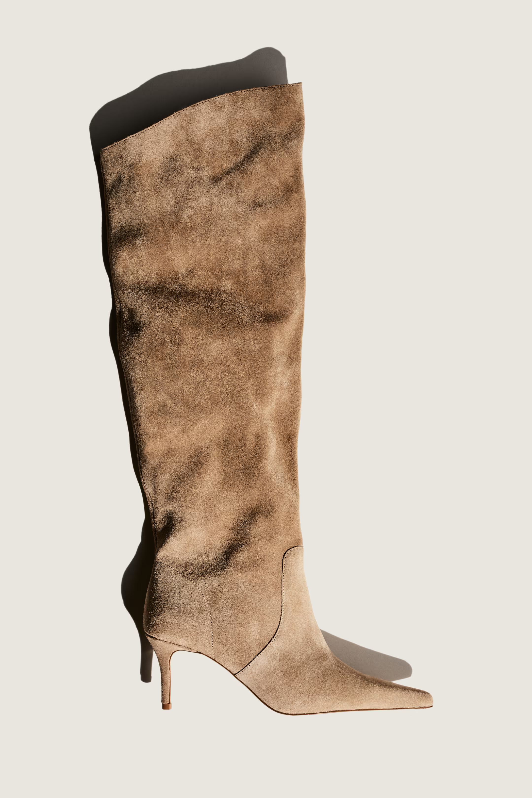 Bottes de hauteur genou en cuir velours - Talon haut - Beige - FEMME | H&M FR | H&M (FR & IT & ES)