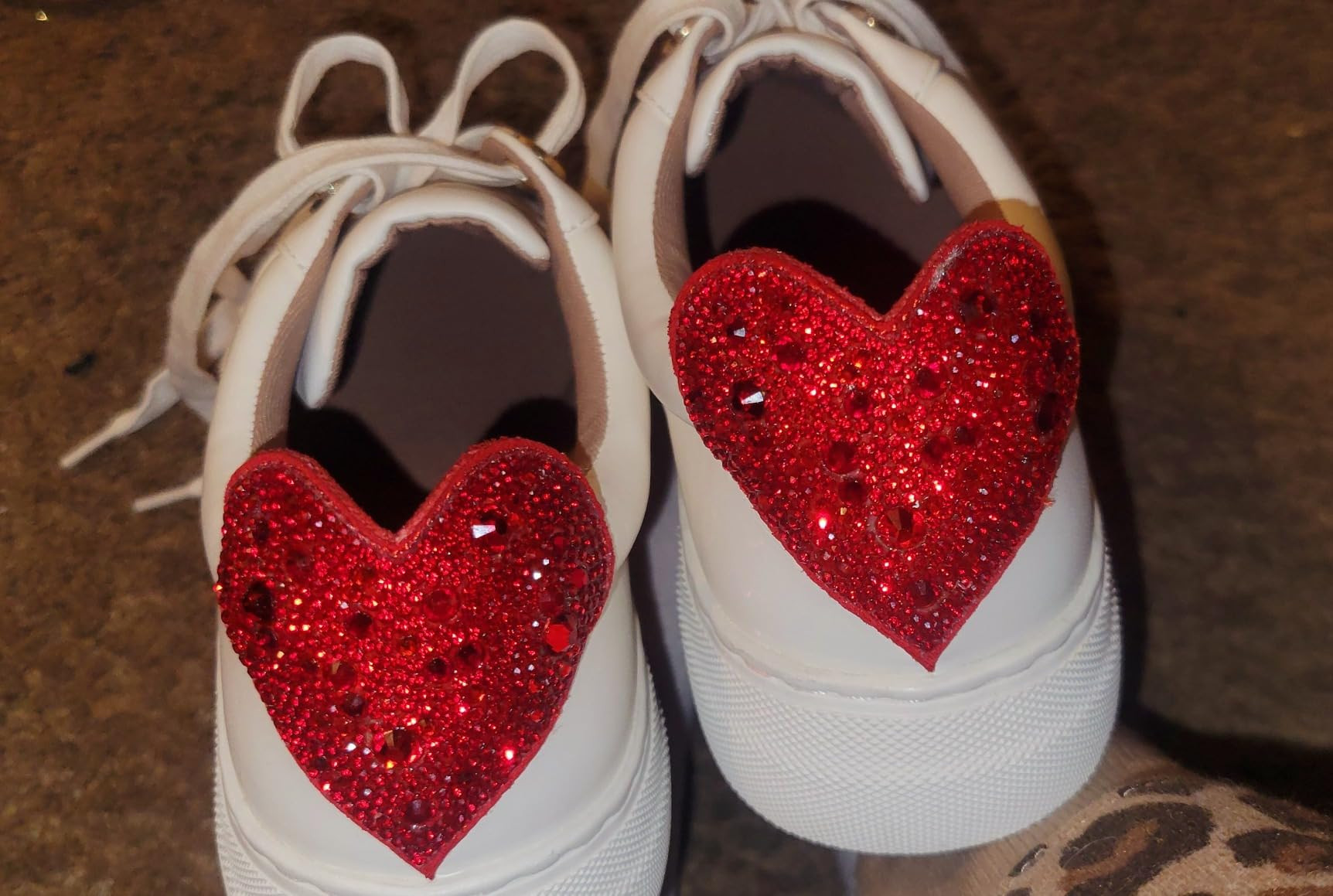 Betsey Johnson Women's Presley Sneaker | Amazon (US)