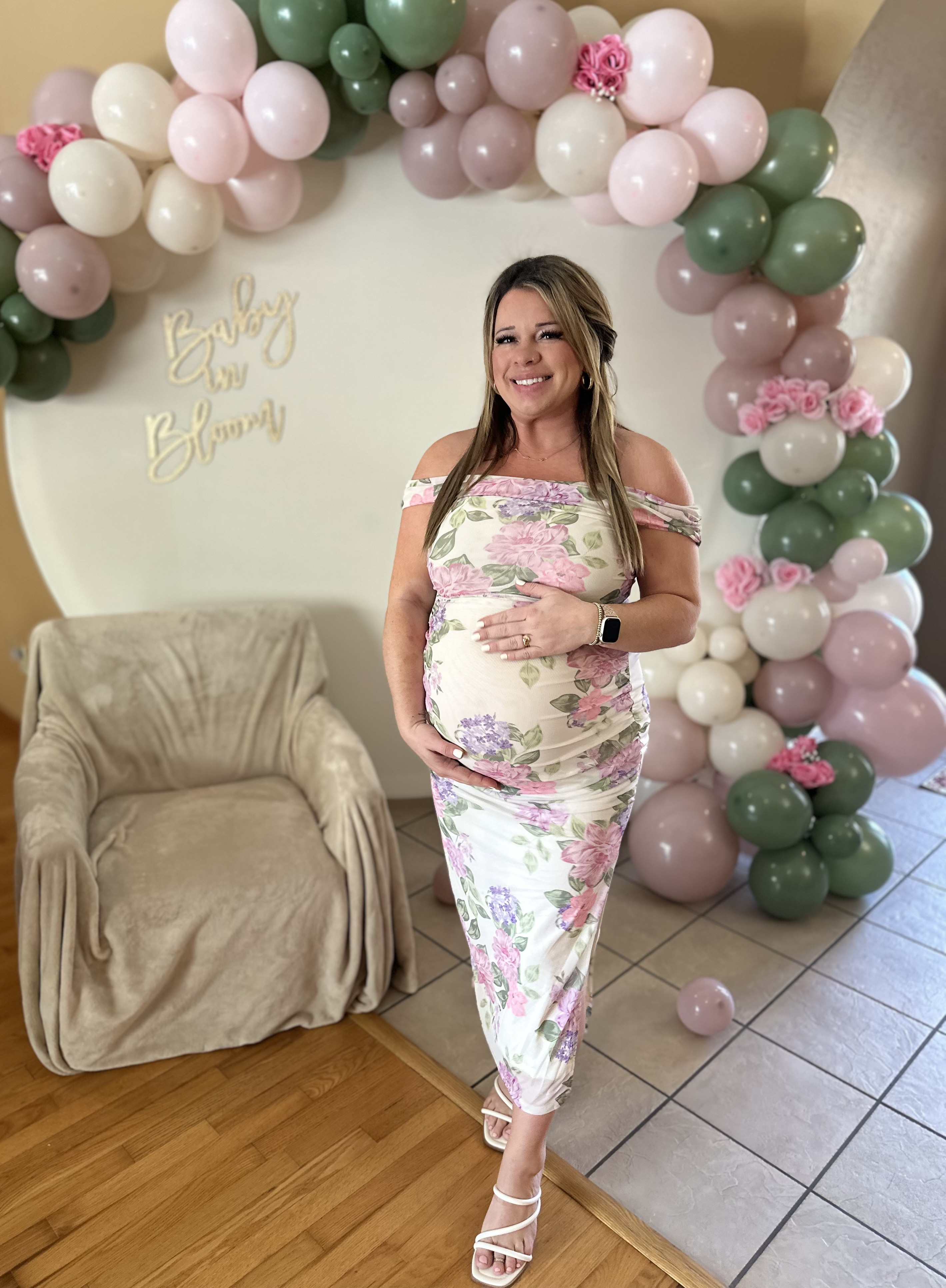 Obsessed with everything about this look and this day!!! So happy to have had friends and family at Aurora’s baby shower.

Baby shower inspiration for a girl! I was 33 weeks pregnant here in Tampa Florida and it was a warm day so I went with this cutie bodycon floral dress with super stretchy material.

#LTKStyleTip #LTKParties #LTKBump
