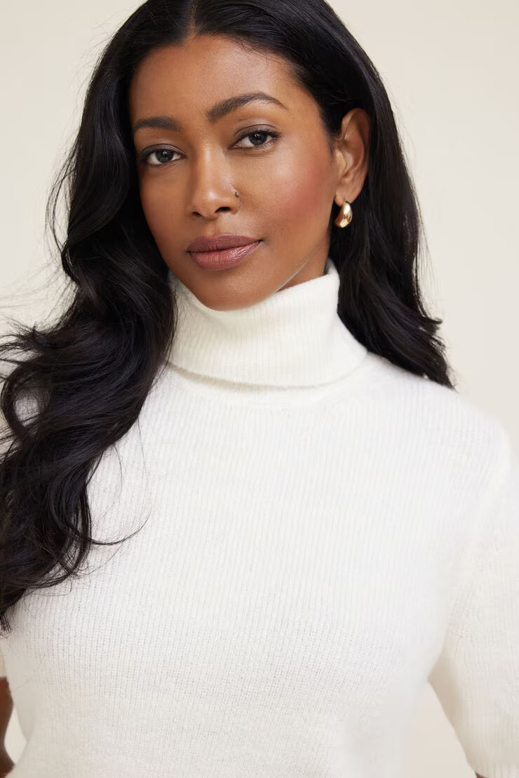 Lora Short Sleeve Turtleneck Sweater | Dynamite Clothing