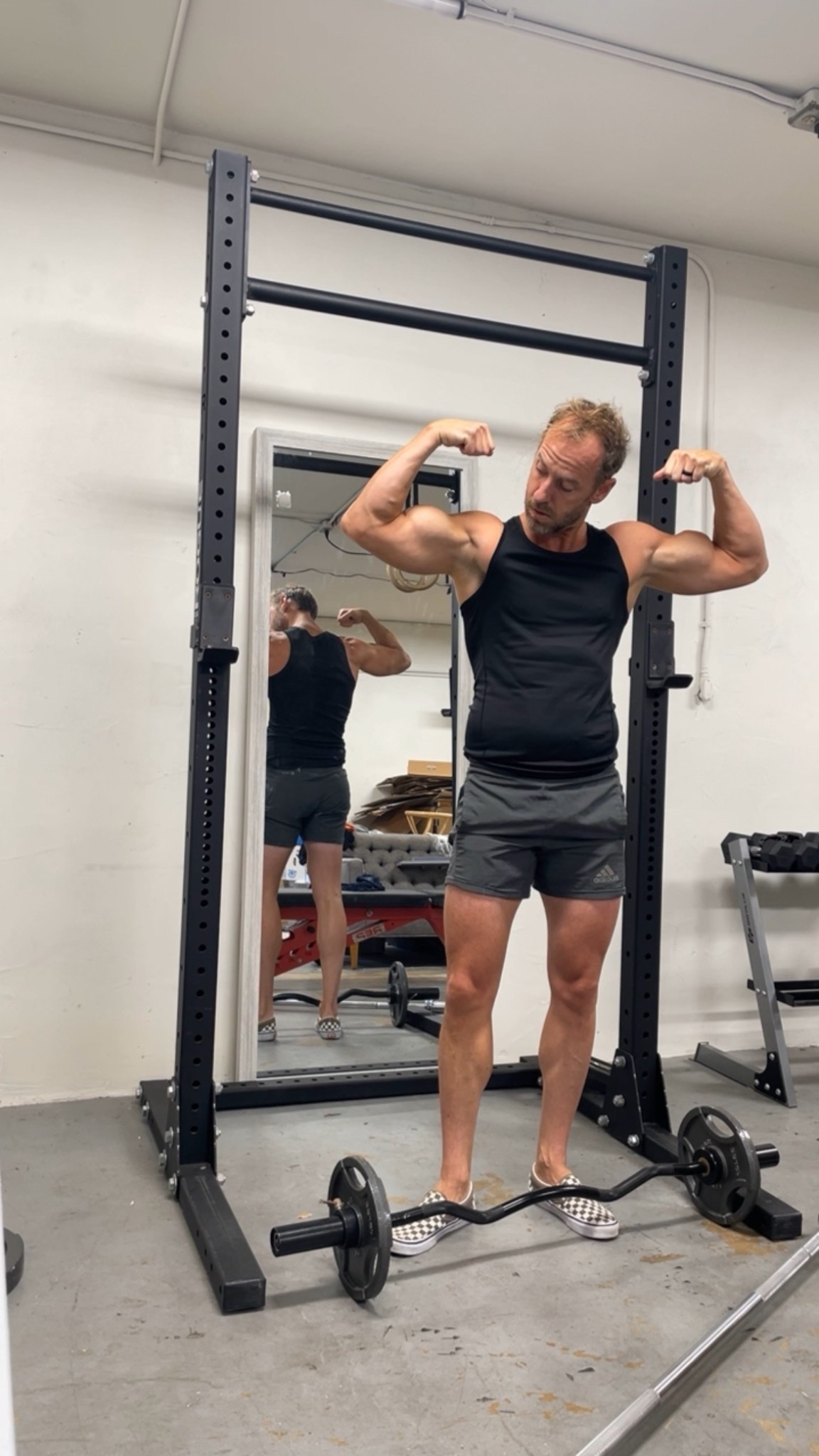 Tank and biceps.

#LTKMens #LTKStyleTip #LTKActive