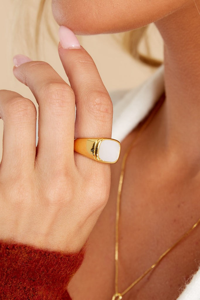 Mother Of Pearl Signet Ring | Red Dress 