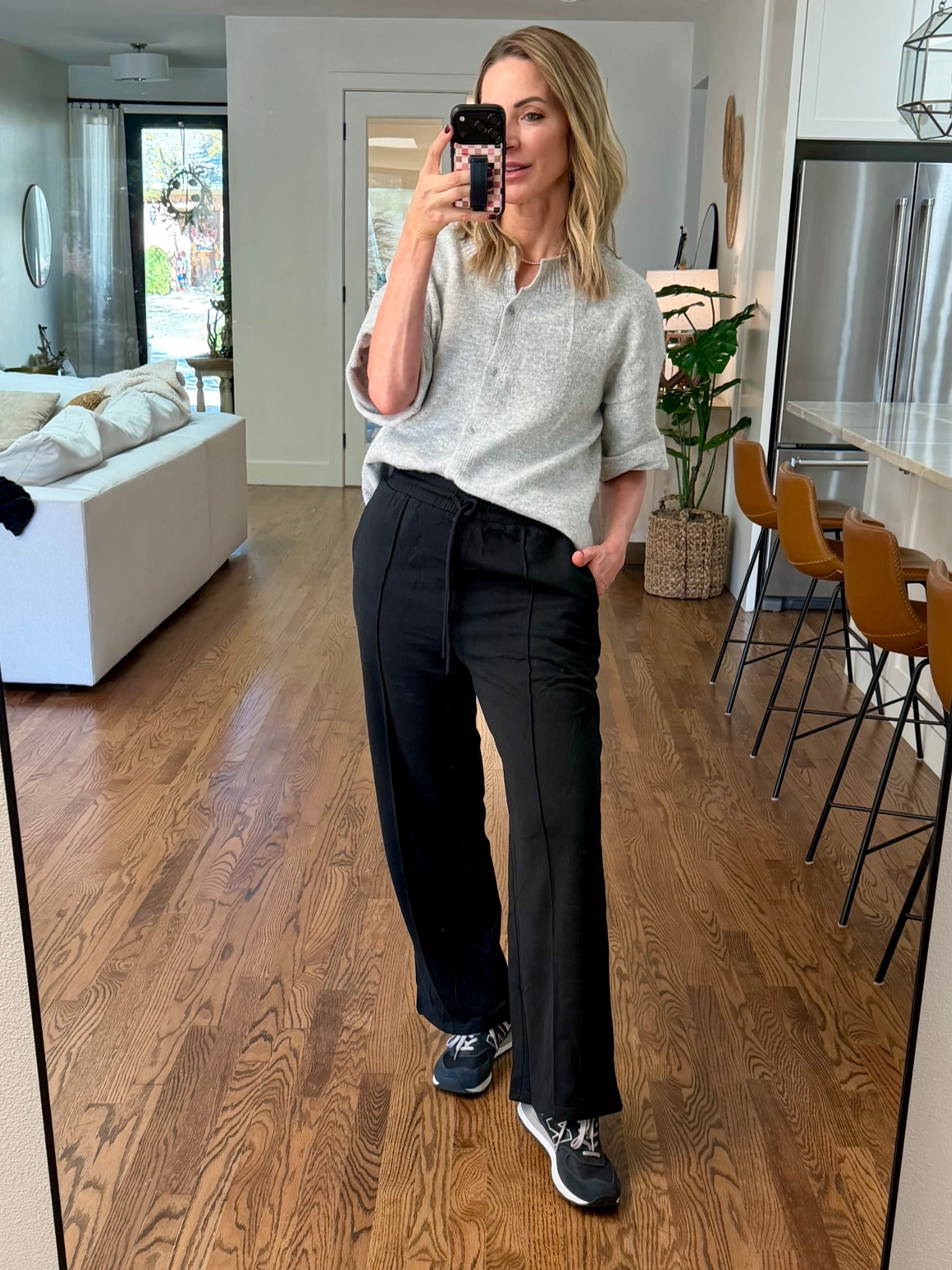 Easy look to dress up or down!! 

The sweats are elevated with the leg seam, which I love. Size UP on the pants for a looser fit.

#LTKActive #LTKdayinmylife #LTKSeasonal