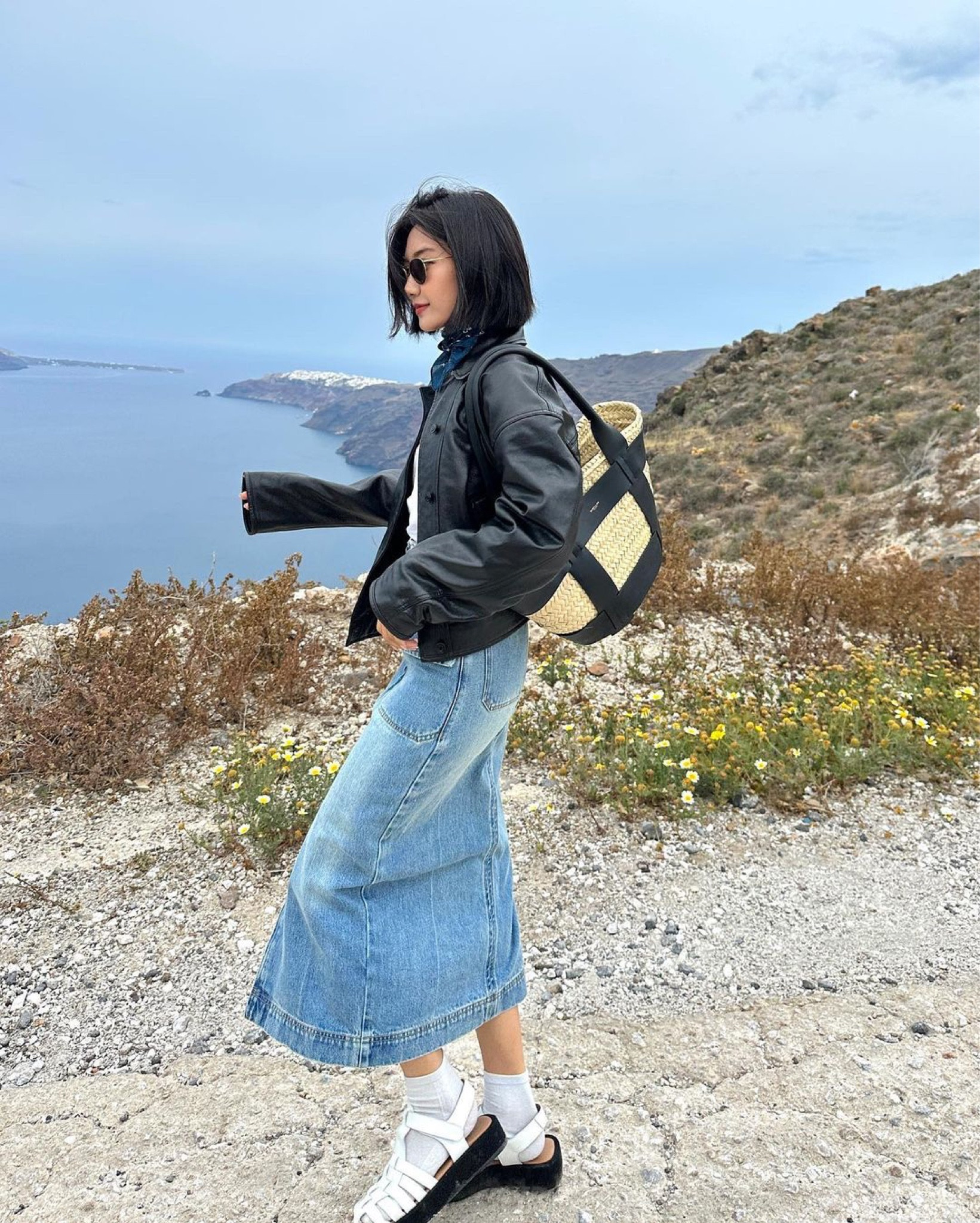 Embrace the nature here in Santorini🇬🇷Thank you for being so beautiful😭
#LTKchina #LTKasia

#LTKfit #LTKitbag #LTKstyletip