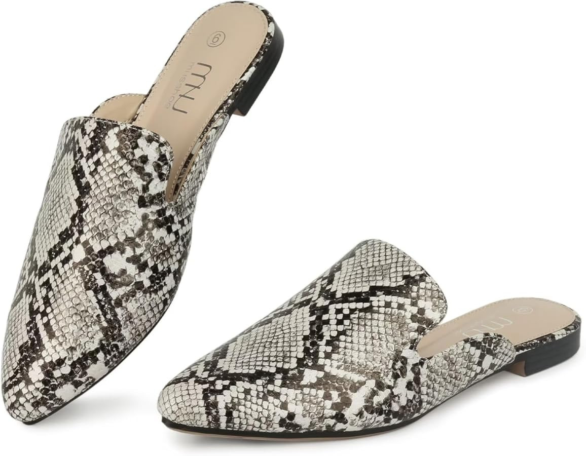 Amazon.com | MUSSHOE Mules for Women Flats Comfortable Pointed Toe Women Mules,Snake Print 8.5 | ... | Amazon (US)