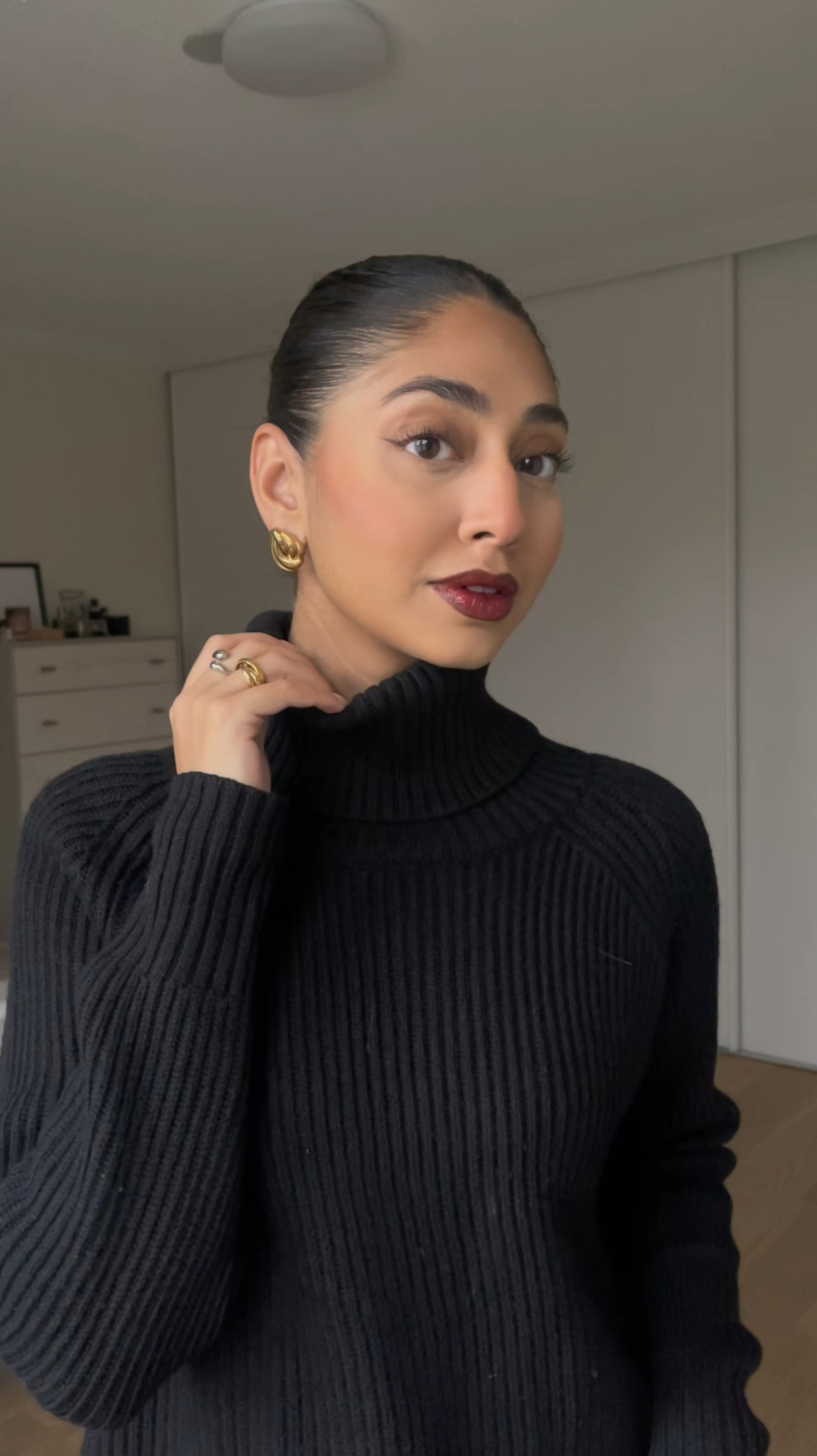 high contrast makeup look // bold lippies all fall & winter long #makeuplook #makeuproutine #makeuptutorial #lipcombo 

#LTKbeauty #LTKautumn #LTKwinter