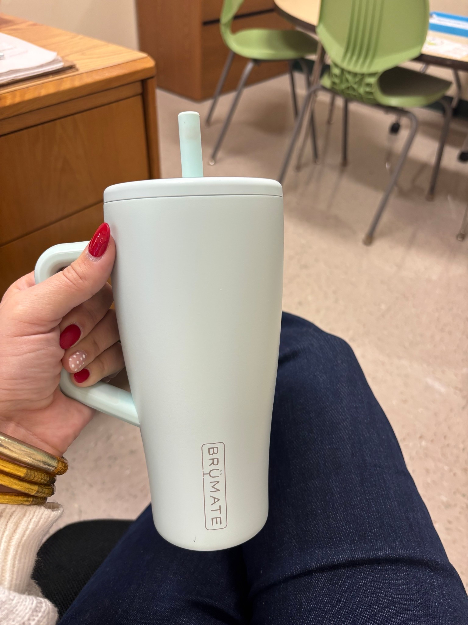 Love my spill proof 30oz tumbler- keeping my drinks cold 💦🧊

Not too big and easy to hold! 

#LTKselfcare #LTKmomlife #LTKActive