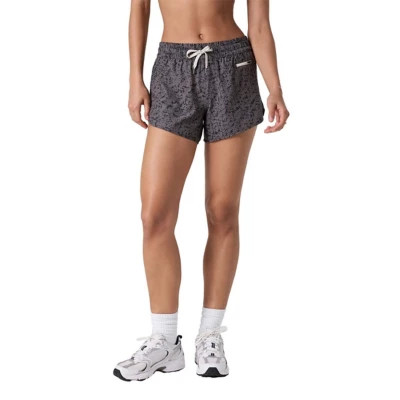 Women's Vuori Clementine 4" Shorts | Scheels