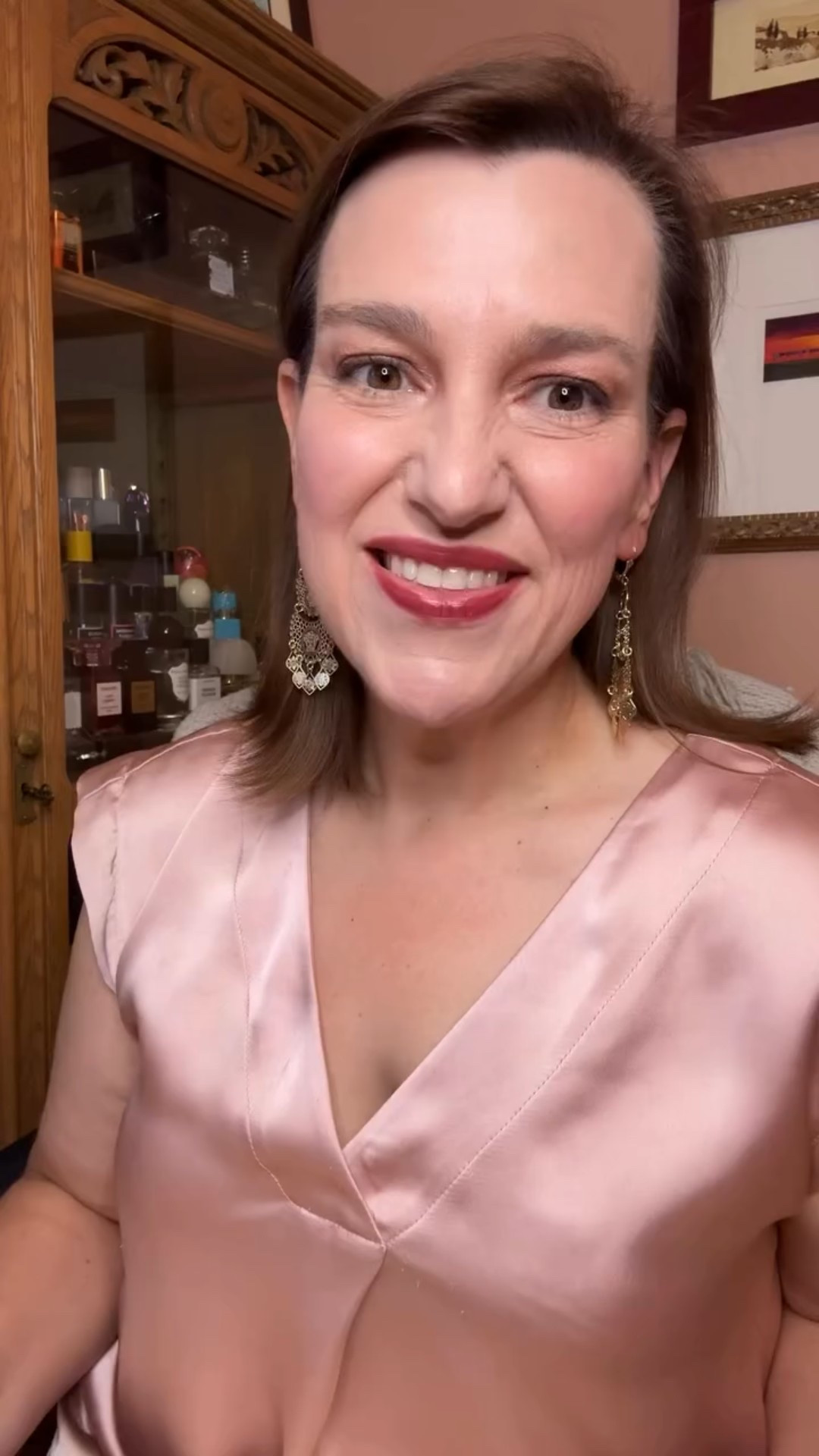 Celebrating 100 years of Shalimar.  Join me while we discuss this timeless classic and the new L’Essence bottle. *gifted* #perfumes #shalimar #guerlain #vanillaperfumes #100yearsofshalimar