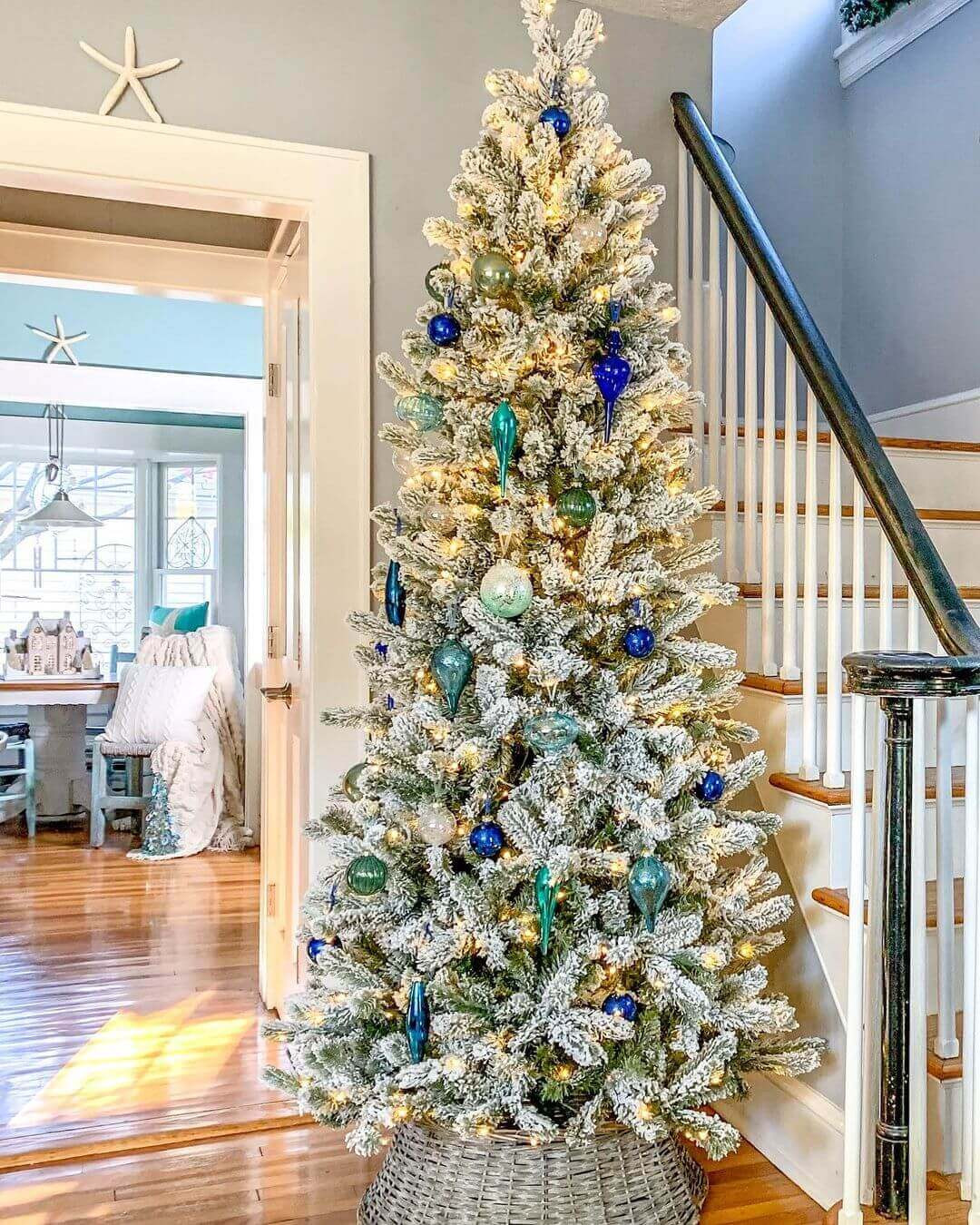 Snowflake 30-Piece Glass Ornament Set (Blue) Limited Edition | King of Christmas