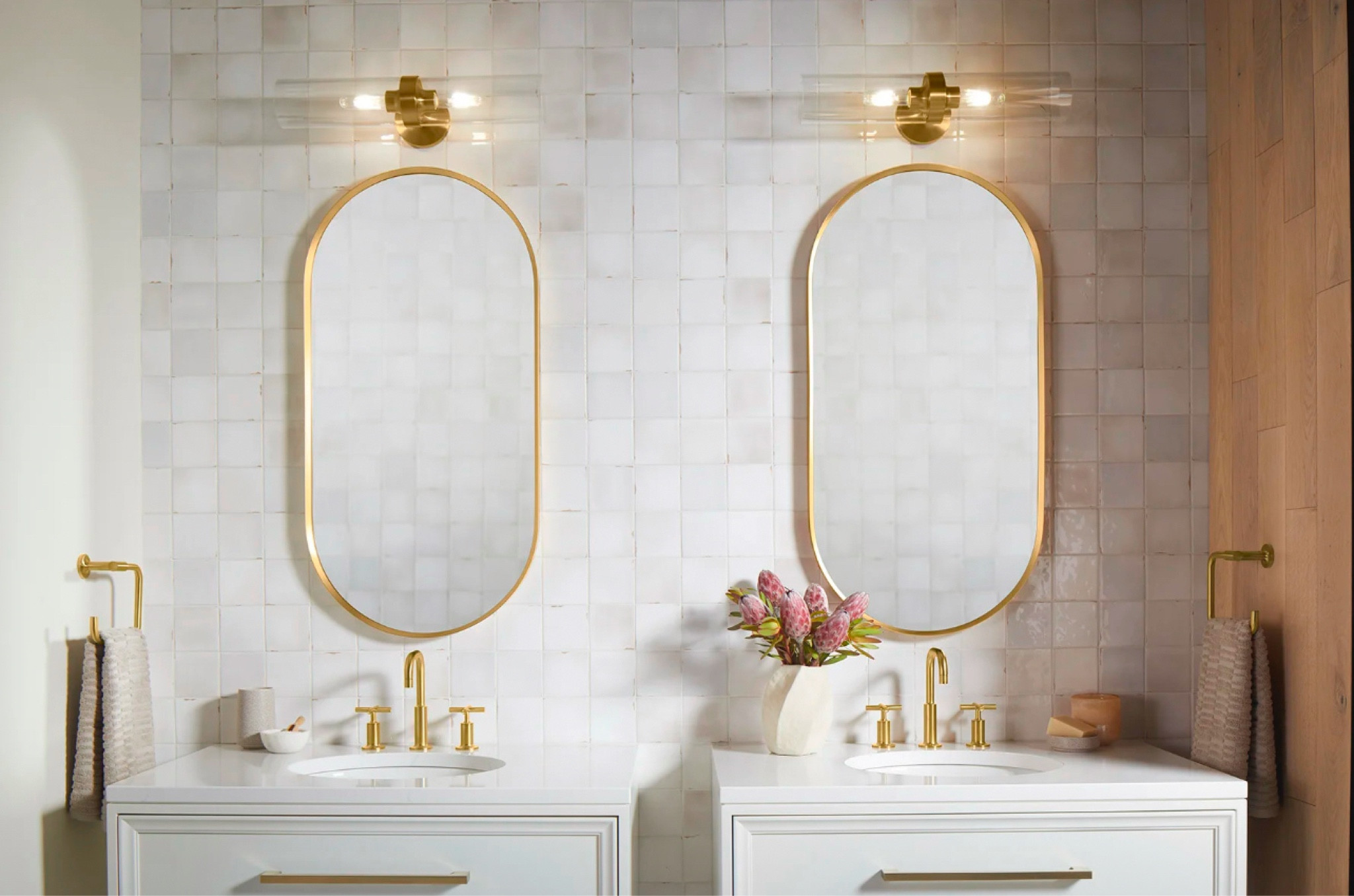 Why We Love It ❤️

Hardwired
Ambiant
Suitable for use in damp environments
The sleek lines and modern design of purist lighting complement contemporary home decor. Minimalist sconces, pendants, and linear chandeliers provide a soft, inviting warmth, reflecting elegant simplicity.

#LTKHome #LTKStyleTip #LTKSaleAlert