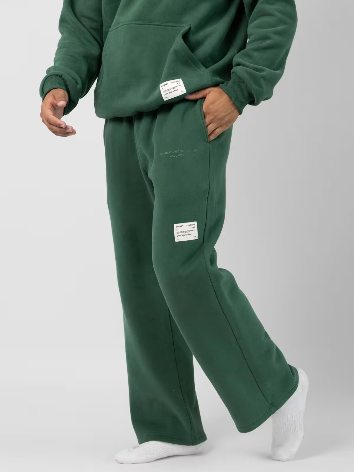 Affirmation Straight Leg Sweatpants | Comfrt