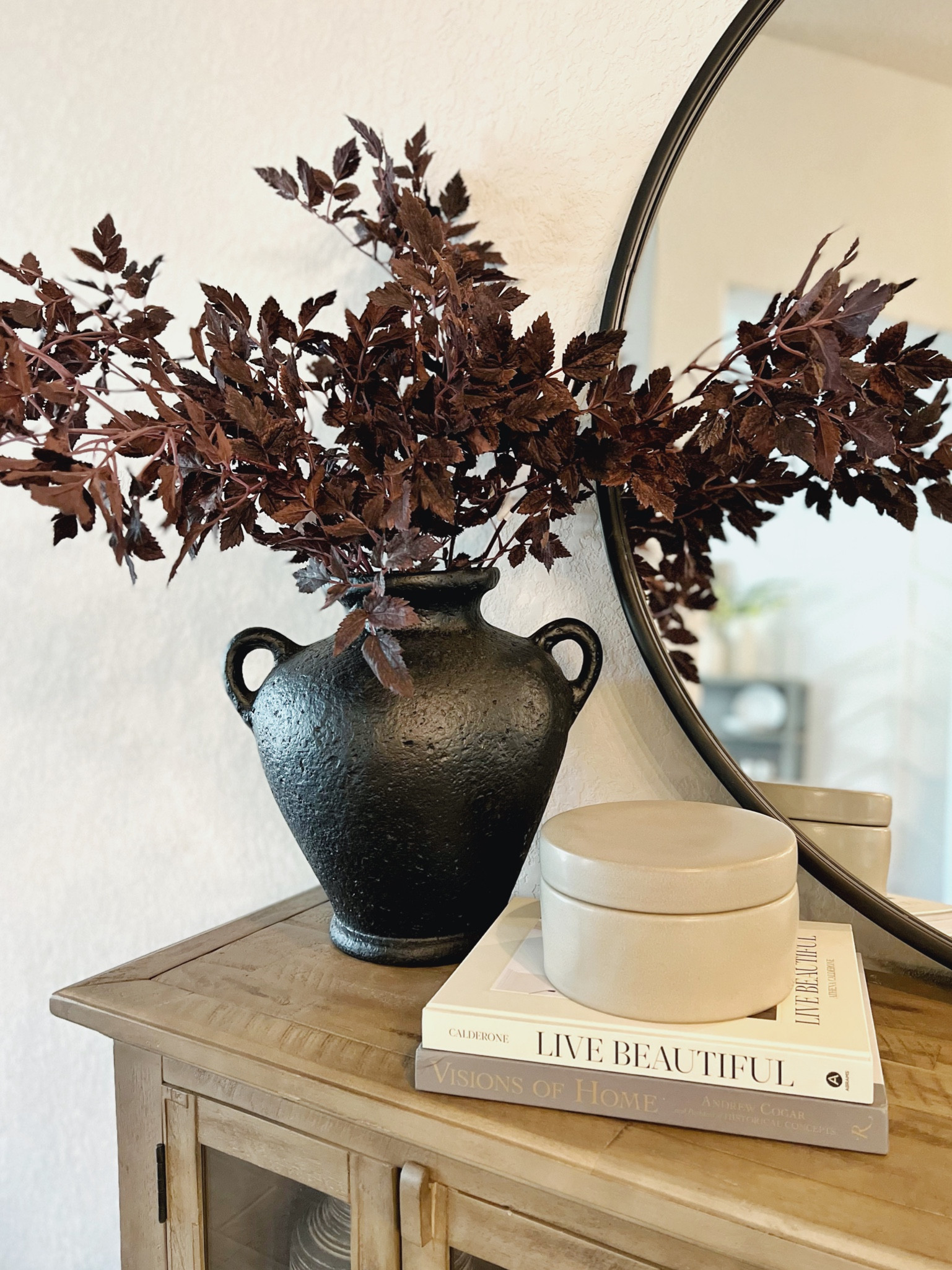 First signs of fall!  Loving these fall stems from #afloral - also adding my favorite coffee table books 🍁 #falldecor #fallinspo #fallstems #accenttable #foyertable #sideboard #coffeetable

#LTKhome