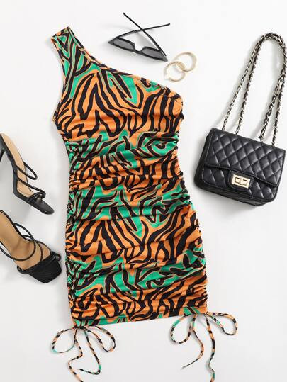 SHEIN One Shoulder Drawstring Ruched Side Colorblock Graphic Print Dress | SHEIN