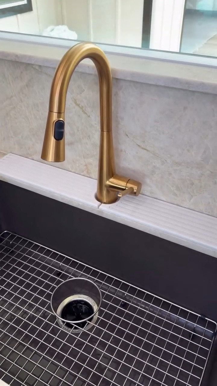 Amazon Kitchen Sink Upgrade! Little upgrade that make your kitchen feel so much more organized 🫧💛

#kitchensink #dishwashingsoap #kitcheninspo

#LTKHome