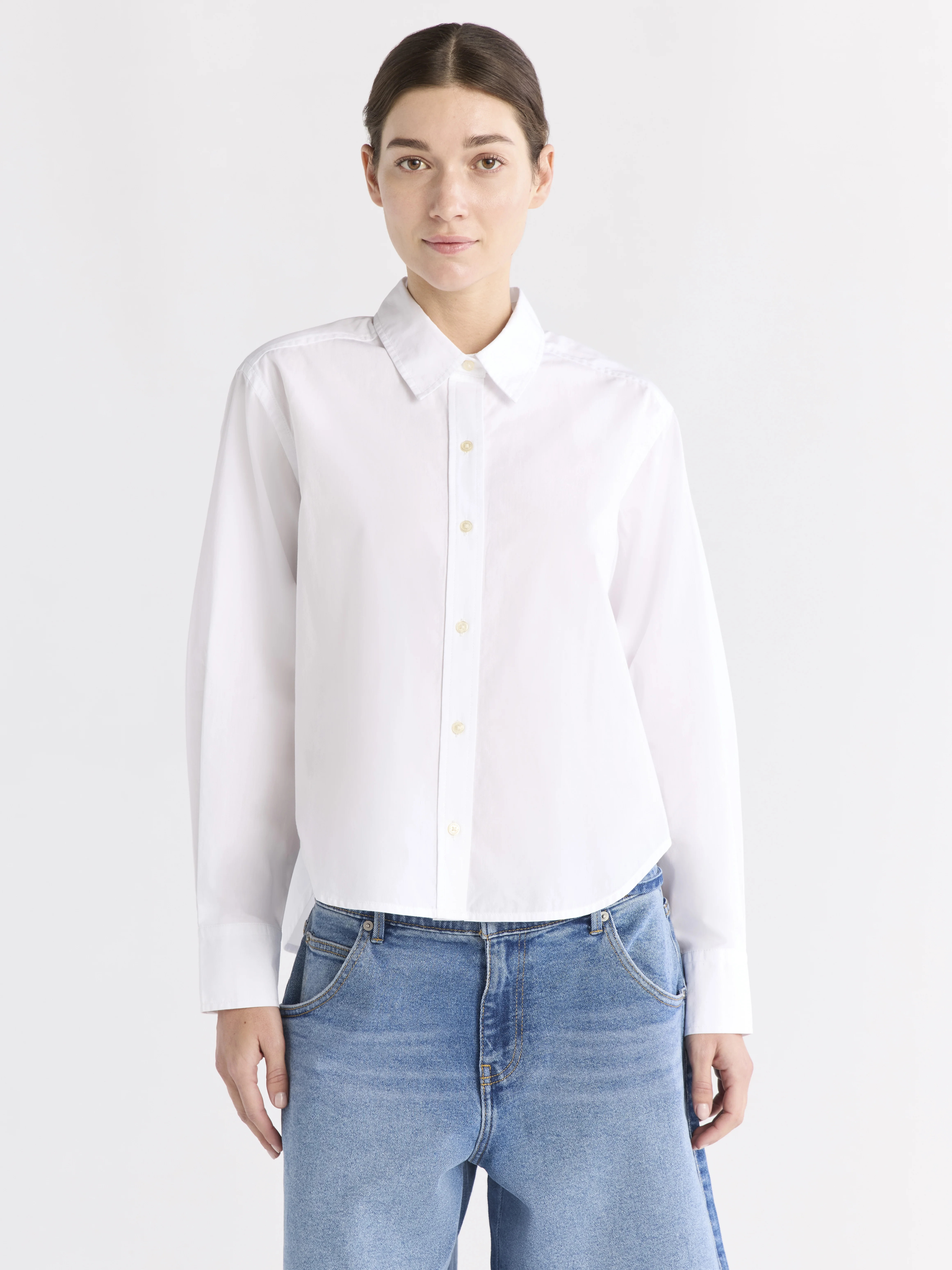 Free Assembly Women's Cropped Button Front Cotton Shirt, Sizes XS-XXL | Walmart (US)