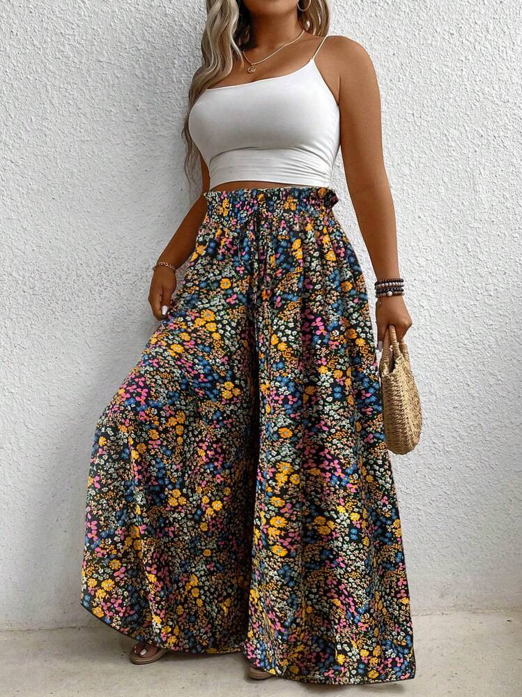SHEIN LUNE Plus Size Floral Printed Wide Leg Casual Vacation Pants | SHEIN