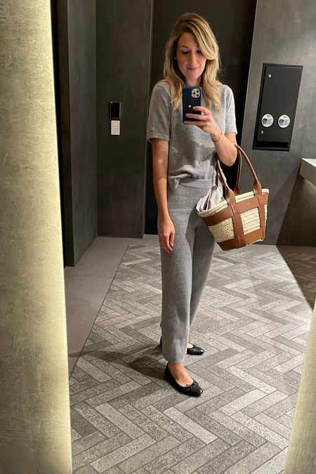 Two things I’d dragged my feet on buying and wish I’d gotten sooner now that I have them. This set (linking the long sleeve and long pants option, too) and this bag. Travel staples in my closet ✈️

#kiltecollection #travelwesr #loungewear #airplane 

#LTKtravel #LTKSeasonal