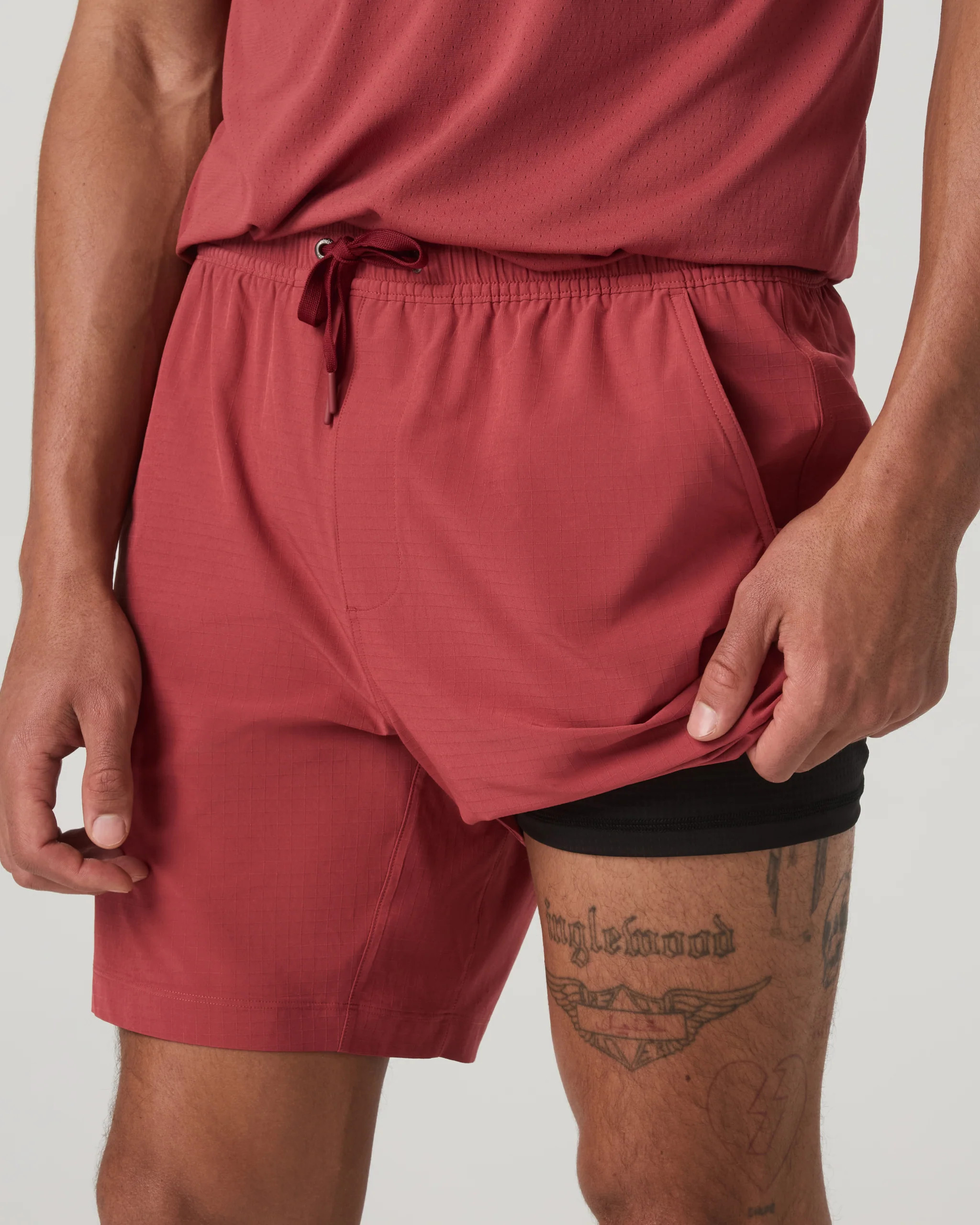 Vuori HardKore Short Lined 7" | Men's Fire Performance Shorts | Vuori Clothing (US & Canada)
