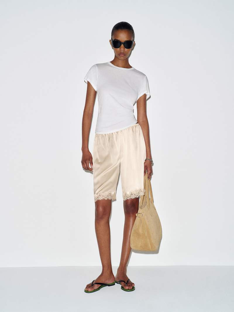 Reformation Clara Silk Bermuda Short Ivory XL | Reformation (Global)