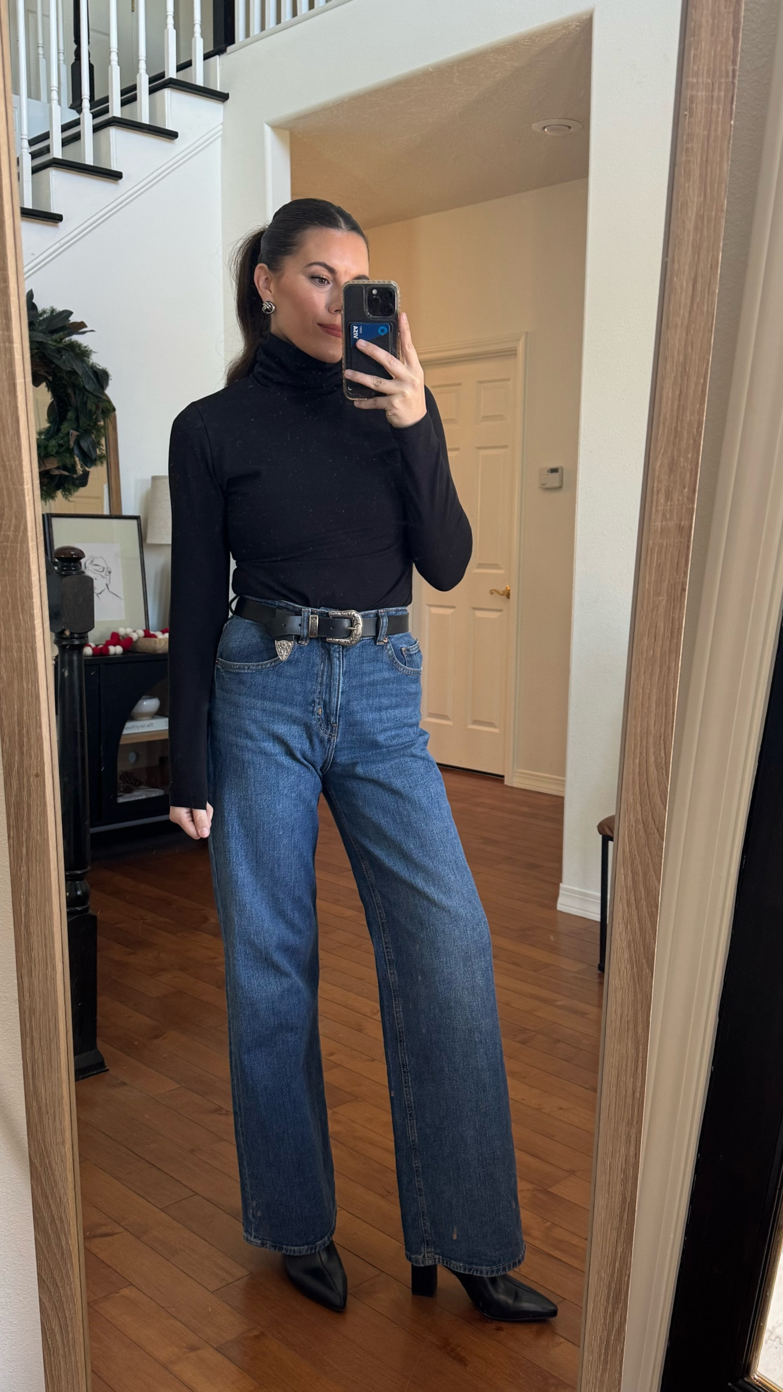 When in doubt, stick to the basics! Size up in jeans.

#LTKFindsUnder50 #LTKOver40 #LTKWorkwear