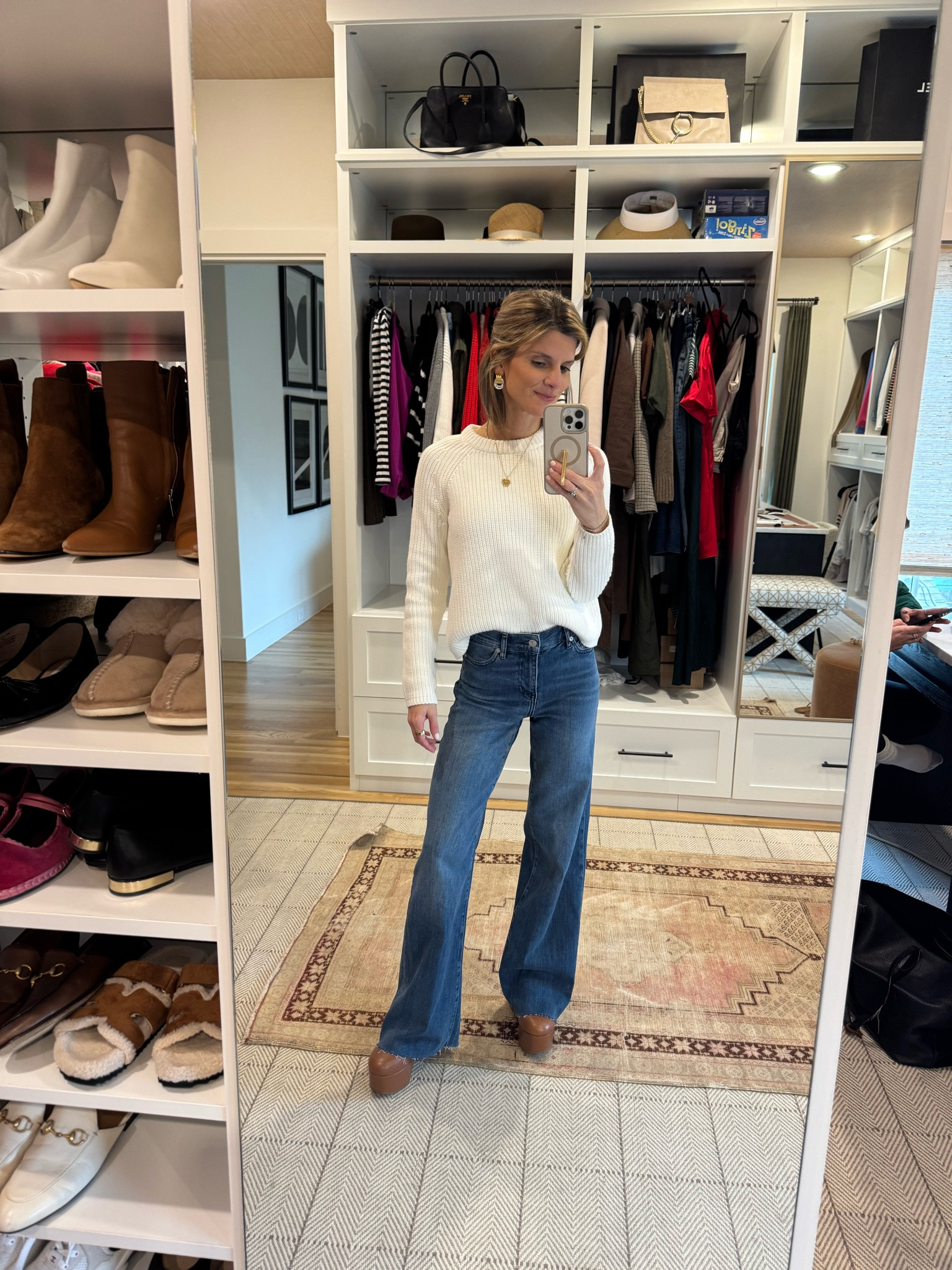 Sweater: Quince - wearing xs
Jeans: Frame/Nordstrom - TTS
Shoes - Old
Earrings - Amazon
Necklace - Old