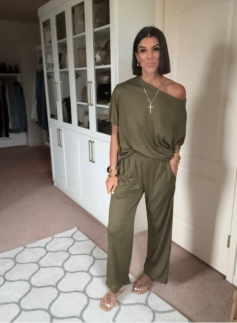 Size small in set

#LTKSeasonal