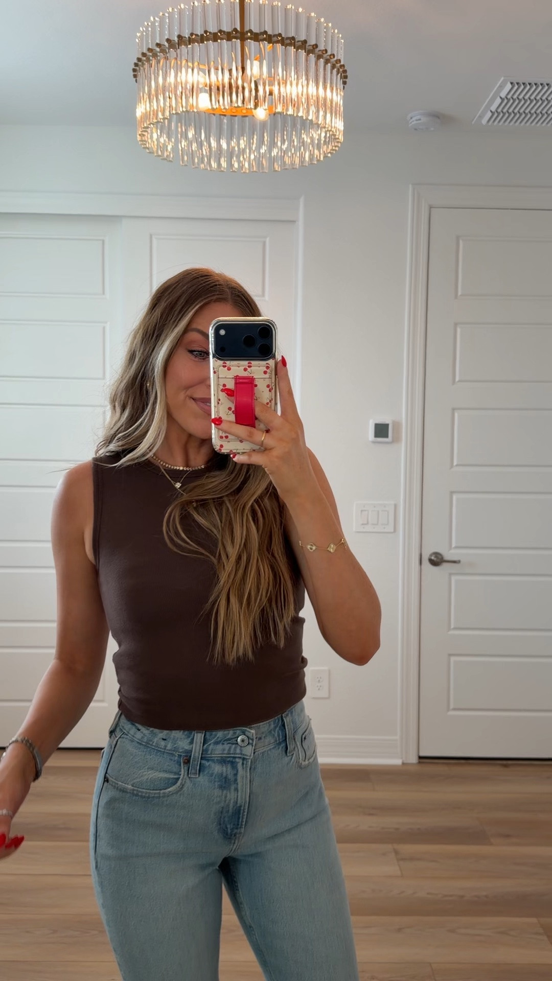 Abercrombie denim sale! Use code DENIMAF for extra 15% off! Wearing a 26 in curve love style.