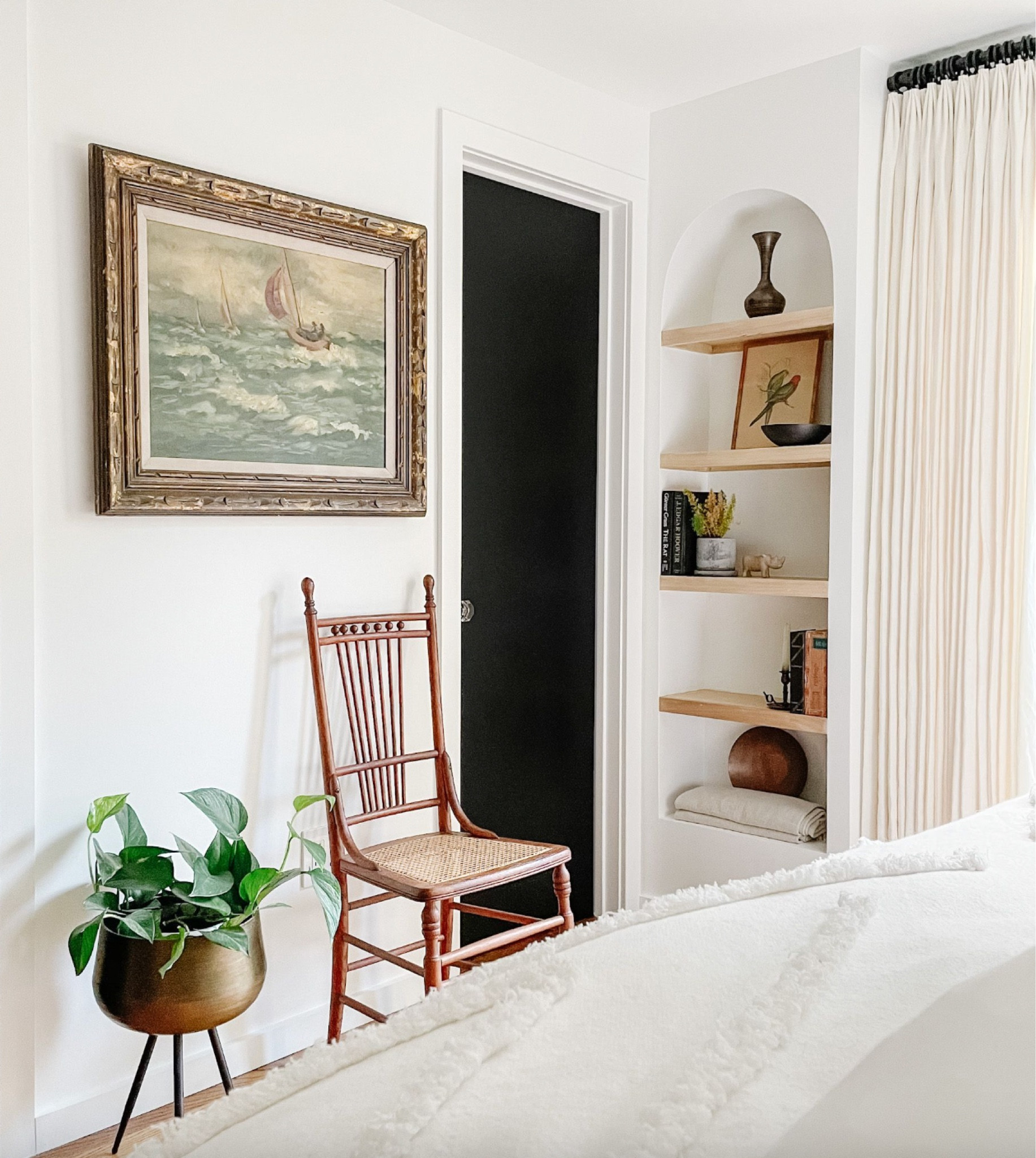 Bedroom Home Decor #bedroom #bedroomdecor #homedecor #decor #interiordesign 

#LTKstyletip #LTKhome