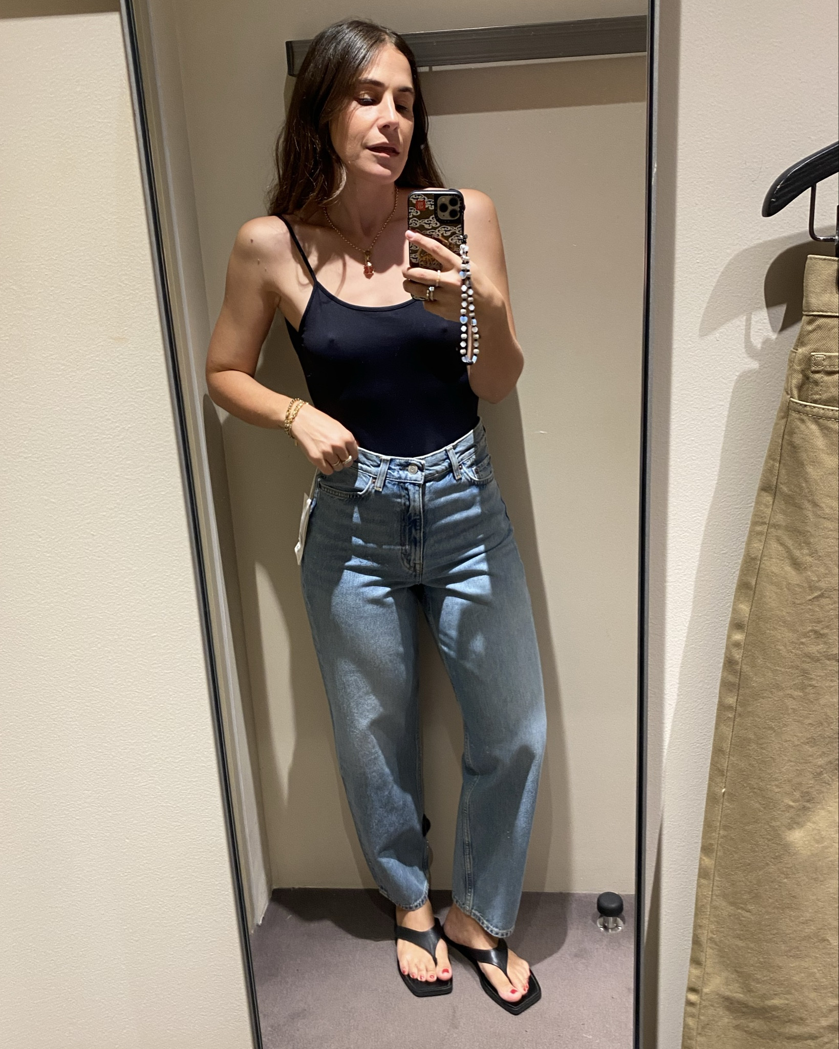 These are the jeans that broke my DM’s! The perfect high rise, straight leg, rigid denim with a cropped ankle that actually works for a petite frame. Never thought I’d find them at Cos!