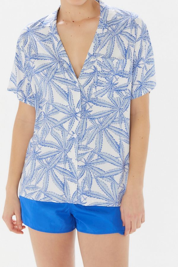UO Trent Short Sleeve Button-Down Shirt | Urban Outfitters (US and RoW)