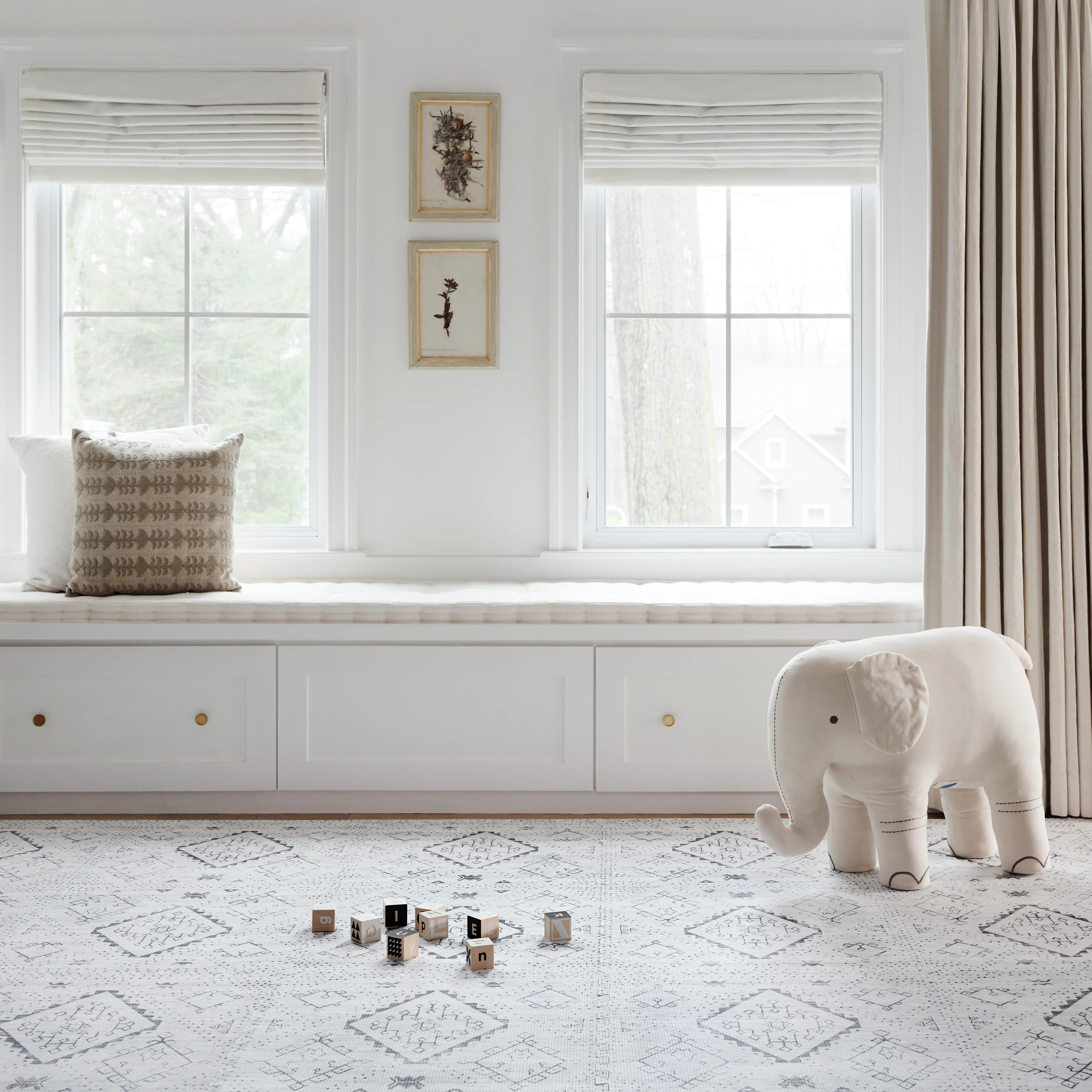 Black and White Play Mat | Ula - Little Nomad | House of Noa | House of Noa