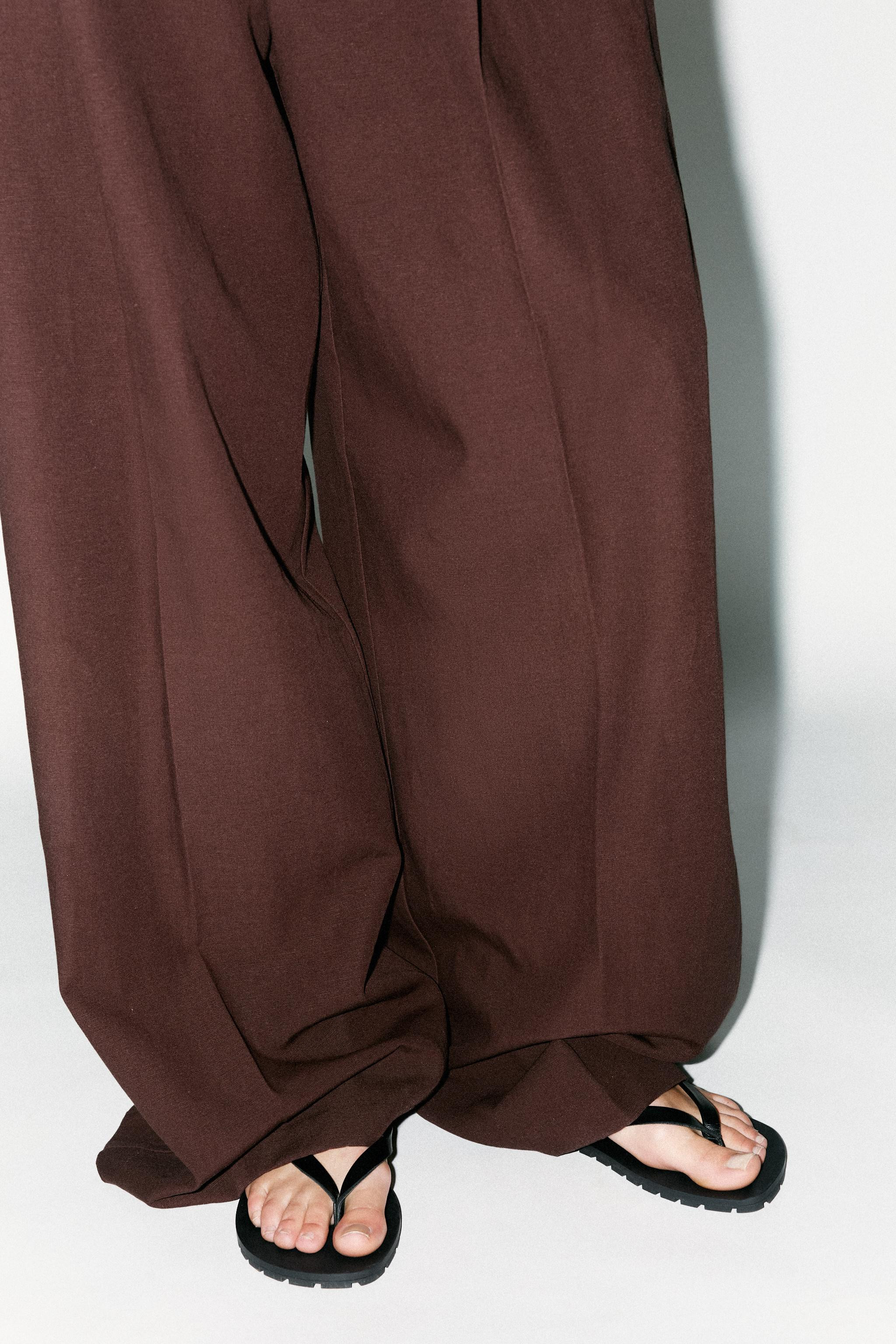 LEATHER SANDALS WITH RUBBER SOLE | Zara US