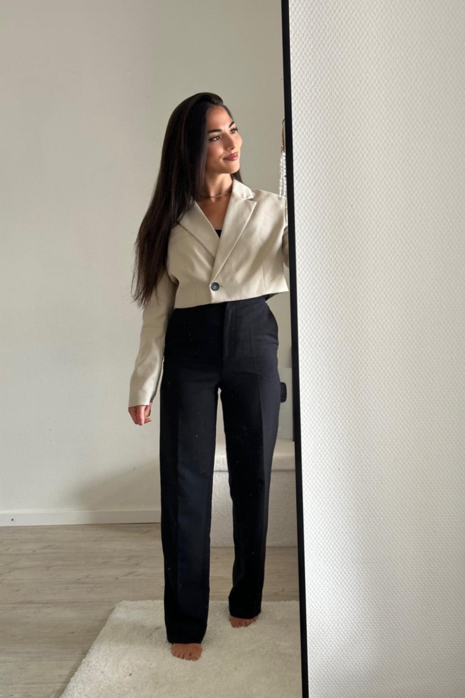 Cropped blazer + smart trousers look

outfit inspiration, autumn style, H&M, Bershka, work outfit, Netherlands. 

#LTKworkwear #LTKeurope #LTKfindsunder50